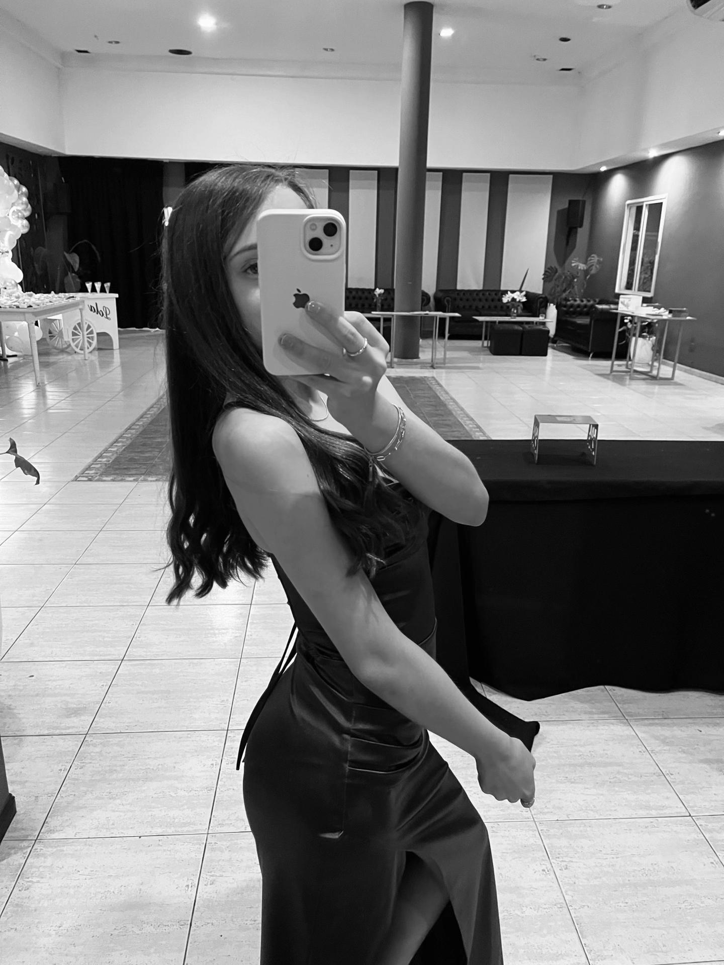 @𝒹ℯ𝓁𝒻𝒾𝓃𝒶