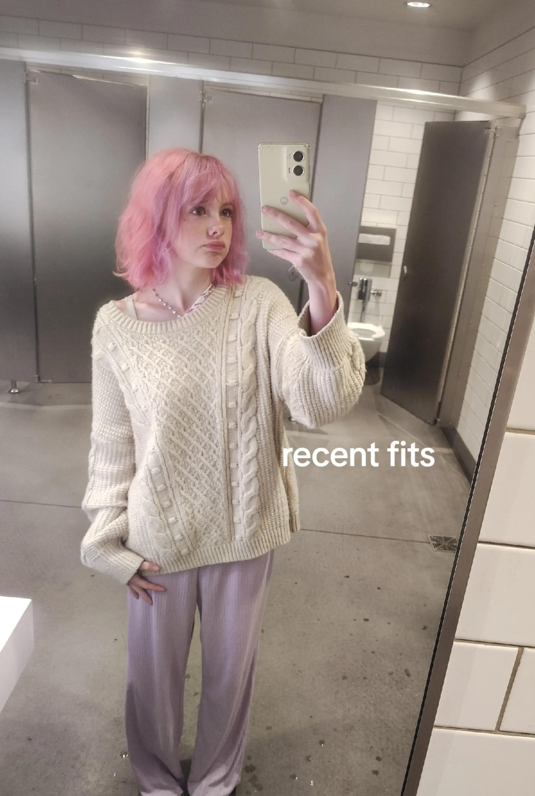 @Sky 🦄🩷🌸👑