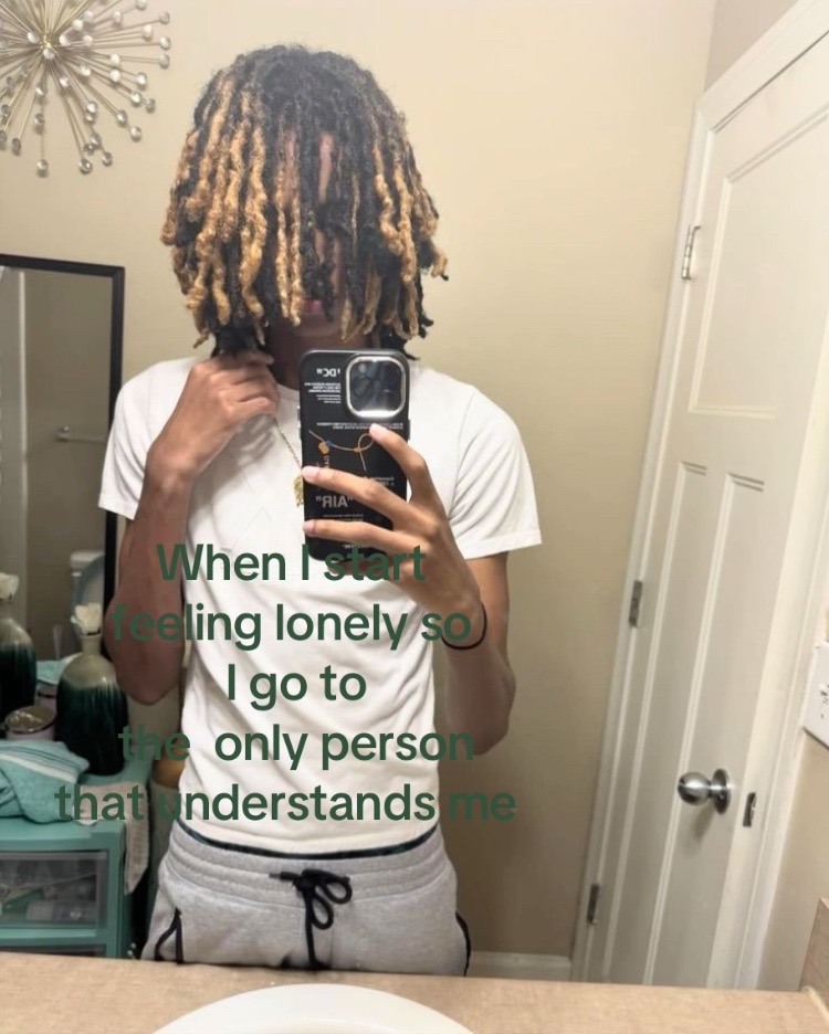 @🐷