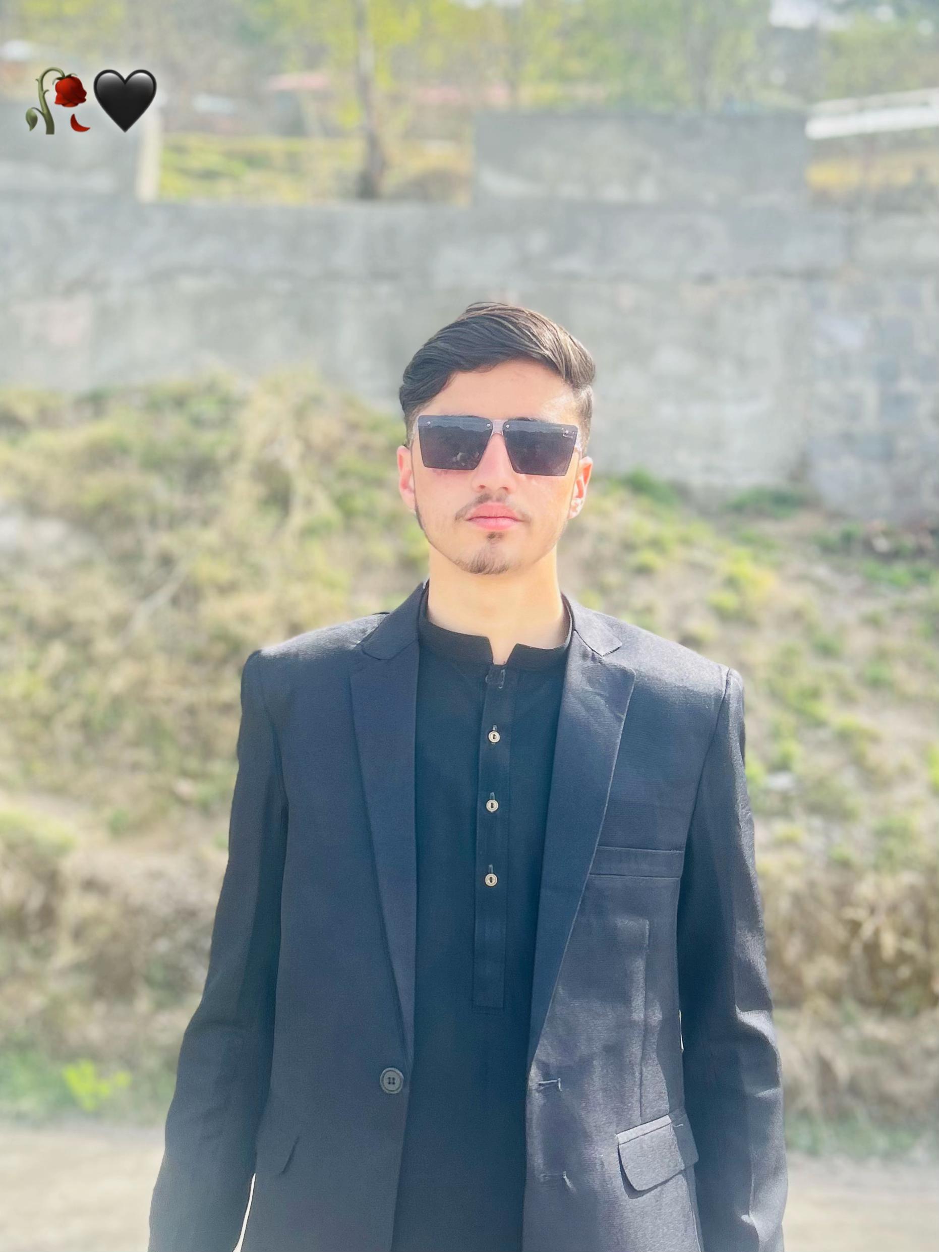 @𝑺𝑨𝑹𝑫𝑨𝑹 𝑾𝑨𝑯𝑨𝑩 🍁🚩
