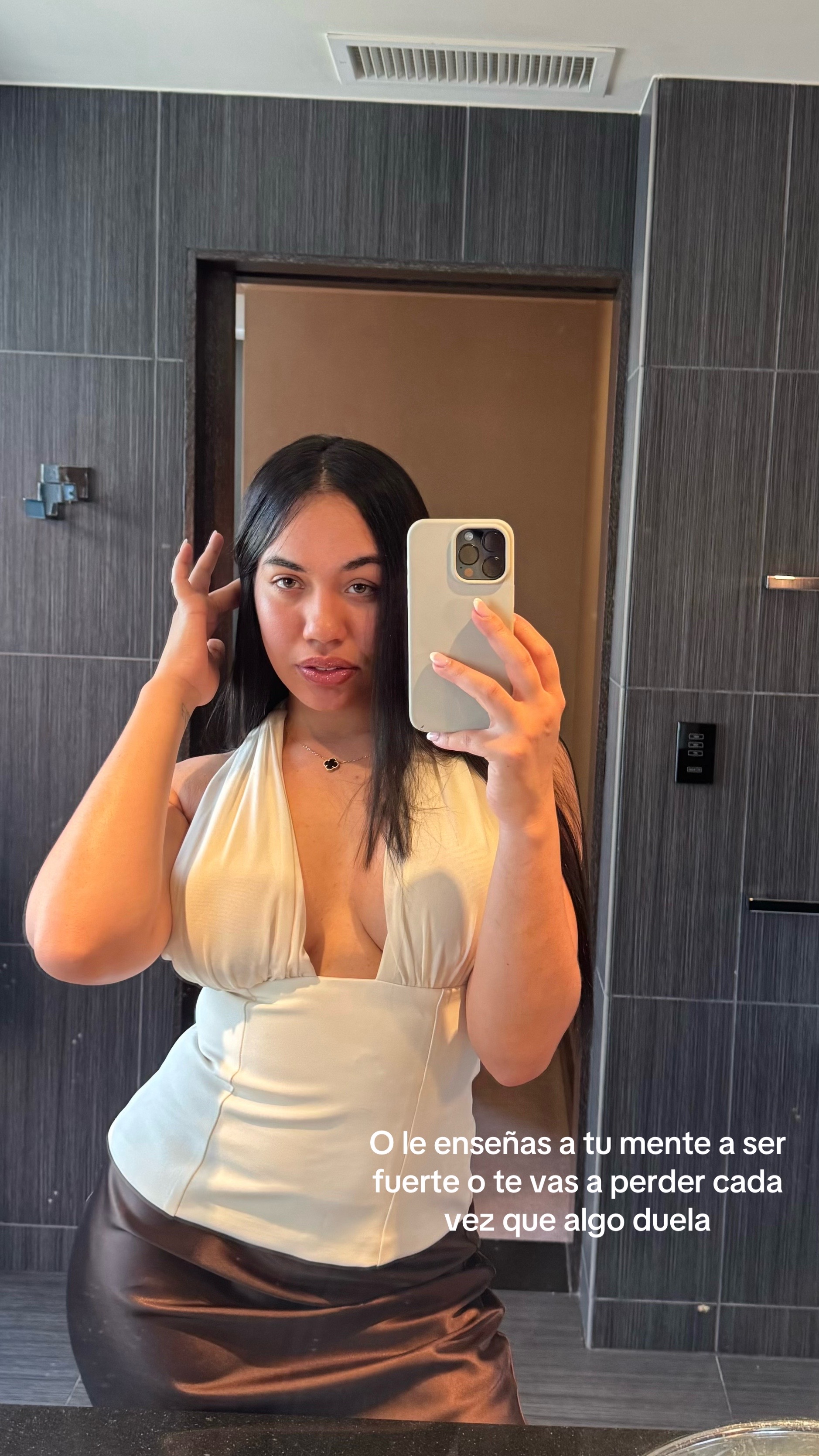 @Rachelita Zam🦋