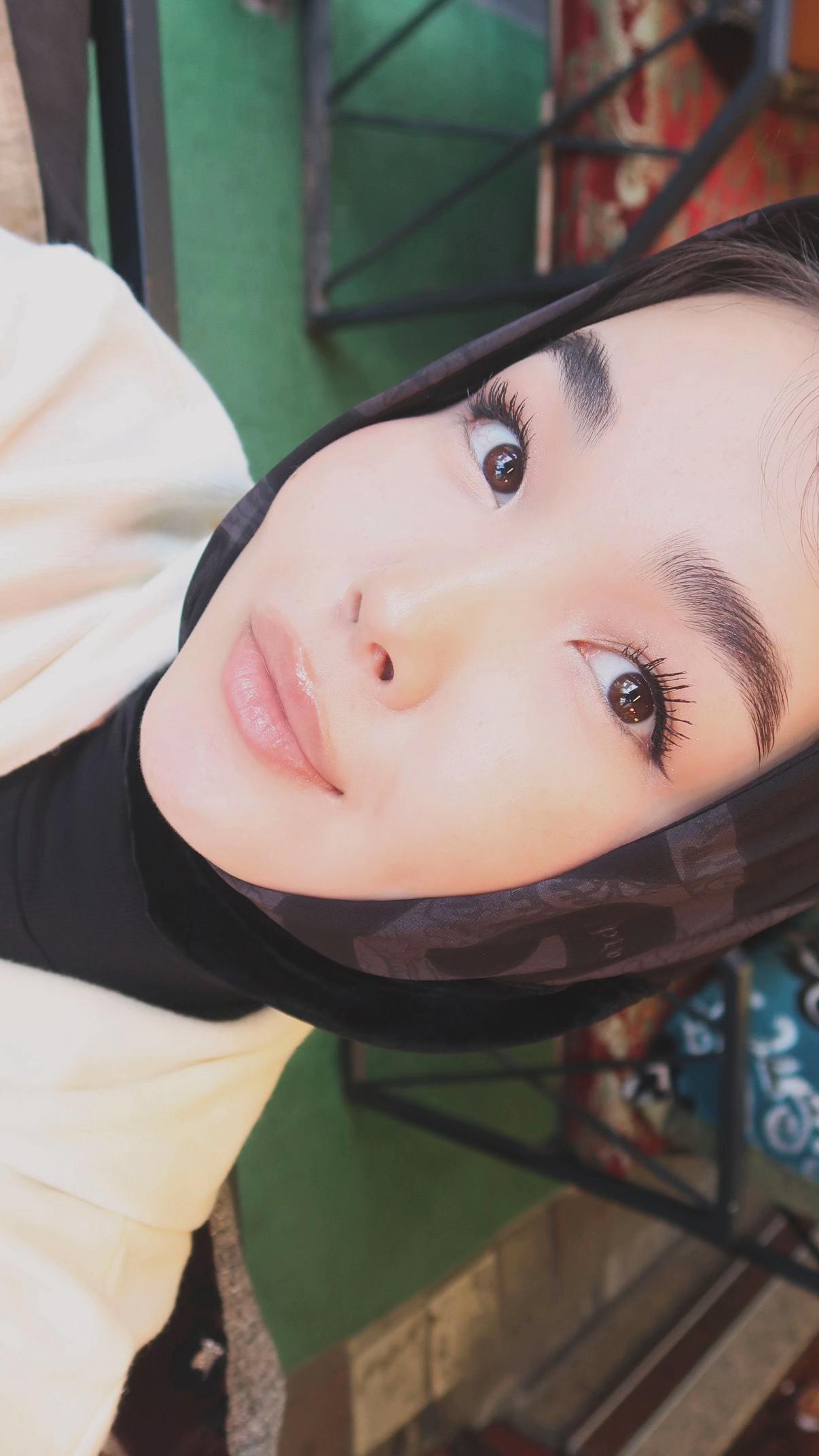 @adiafori.as