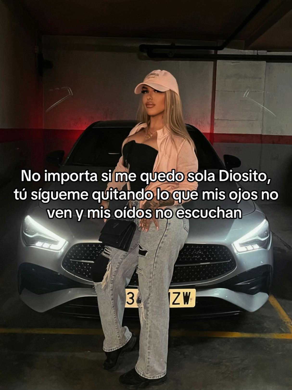 @Carol_laZafiro