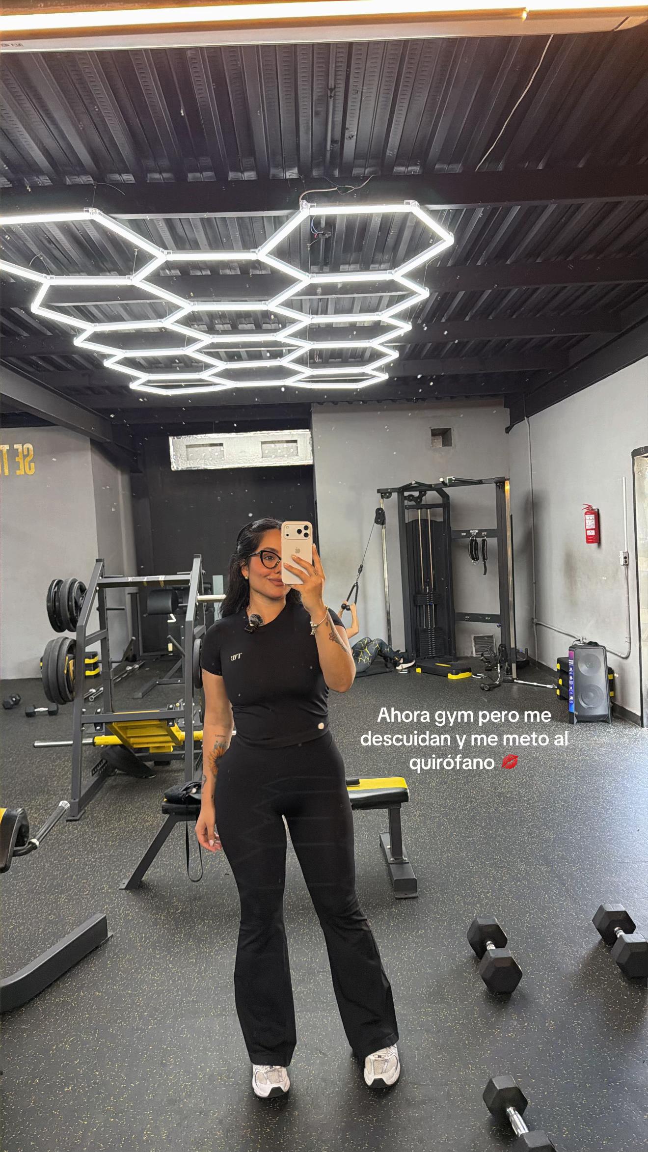 @🫦Nicole Díaz🍒