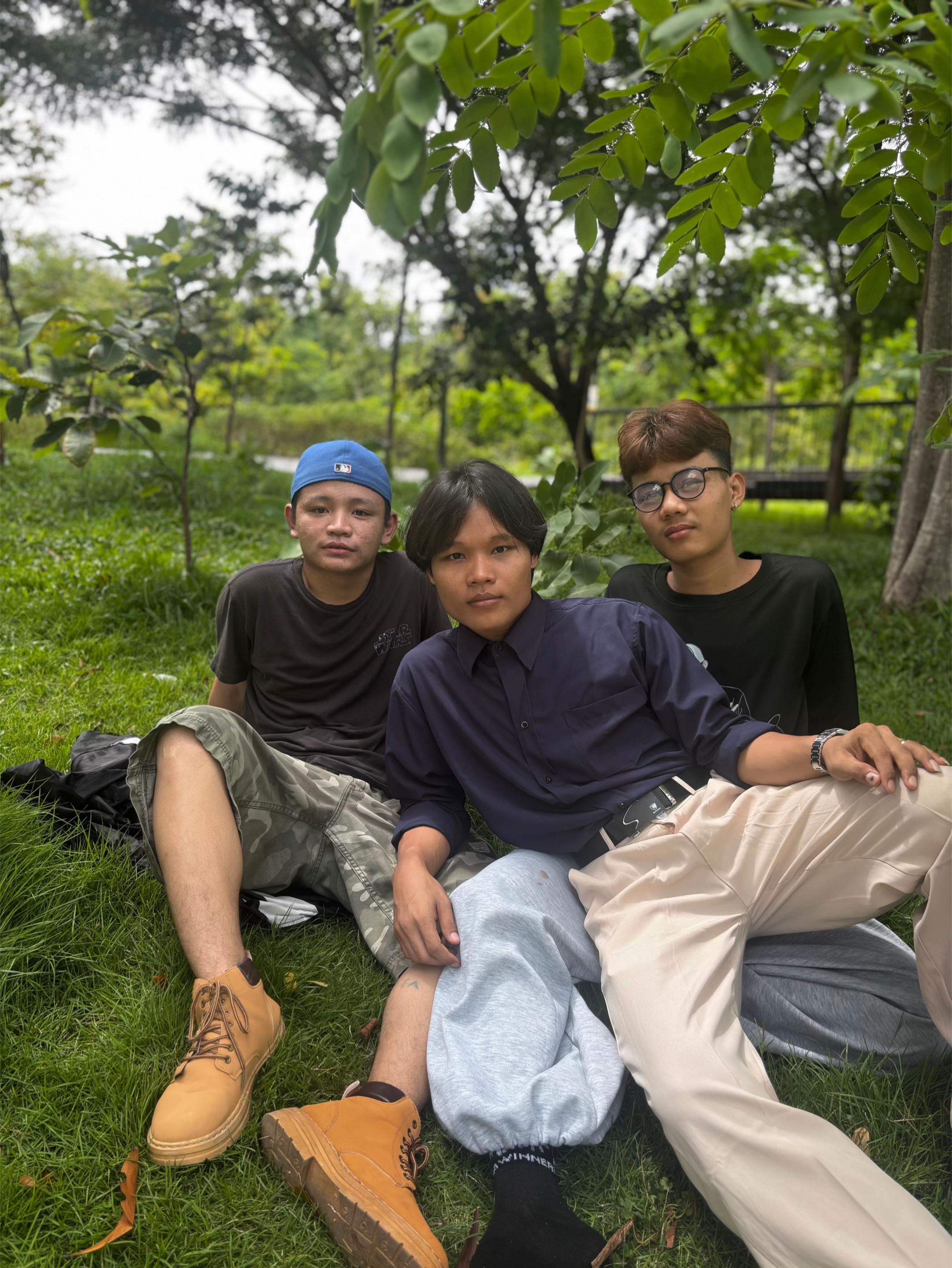 @ẞaw Htwe