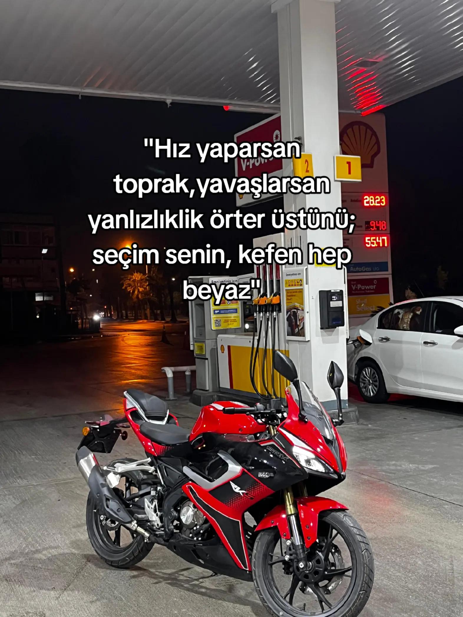 @kerolika