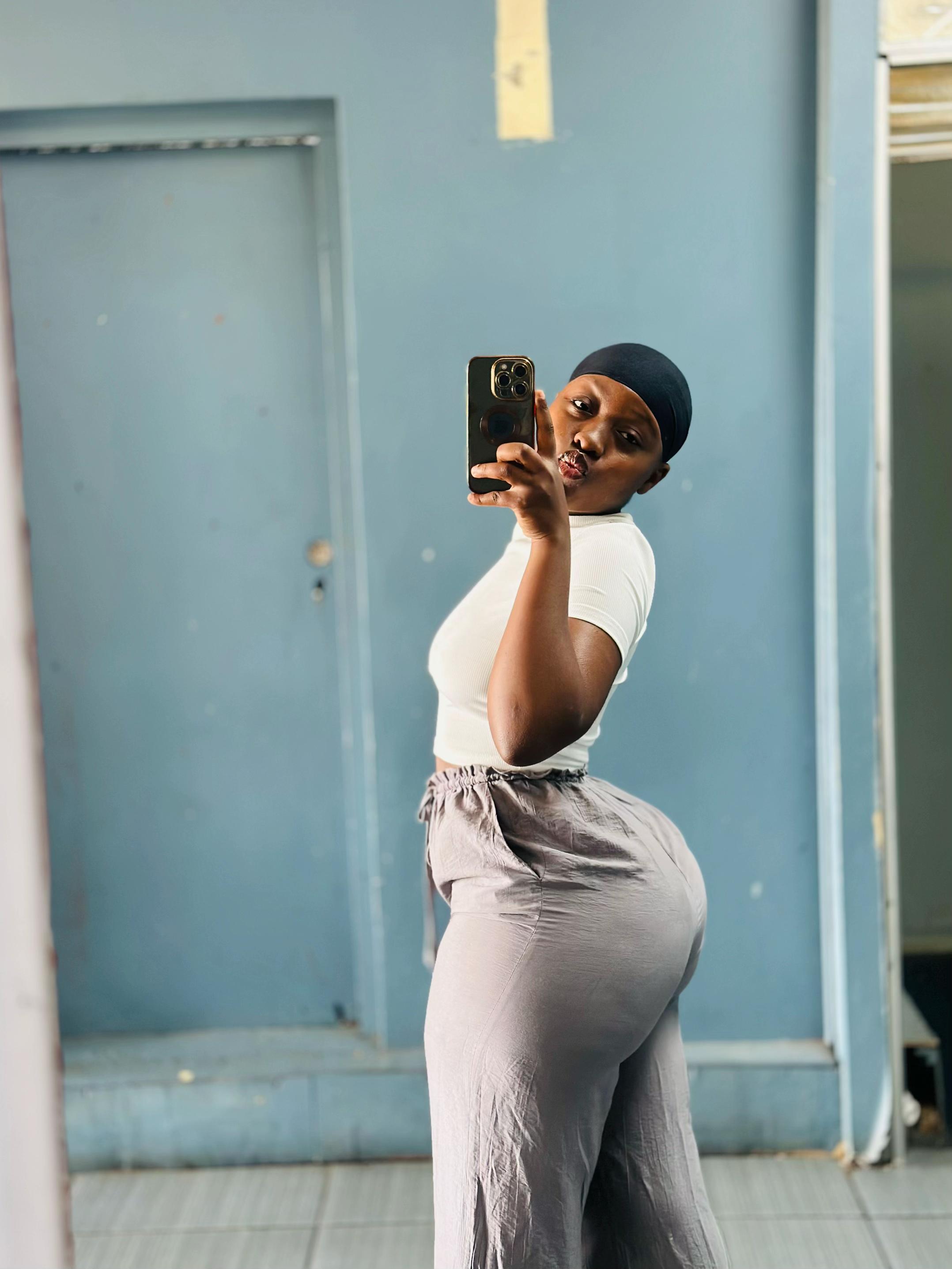 @️Liyema 🇿🇦