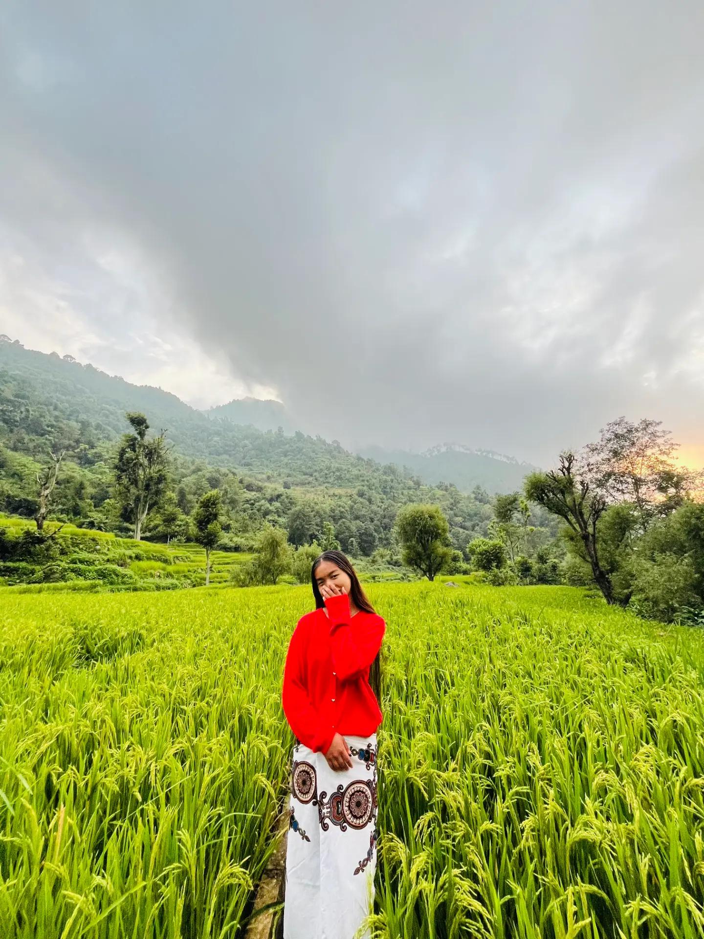 @आकृति लेघे गुरुङ्ग🎀