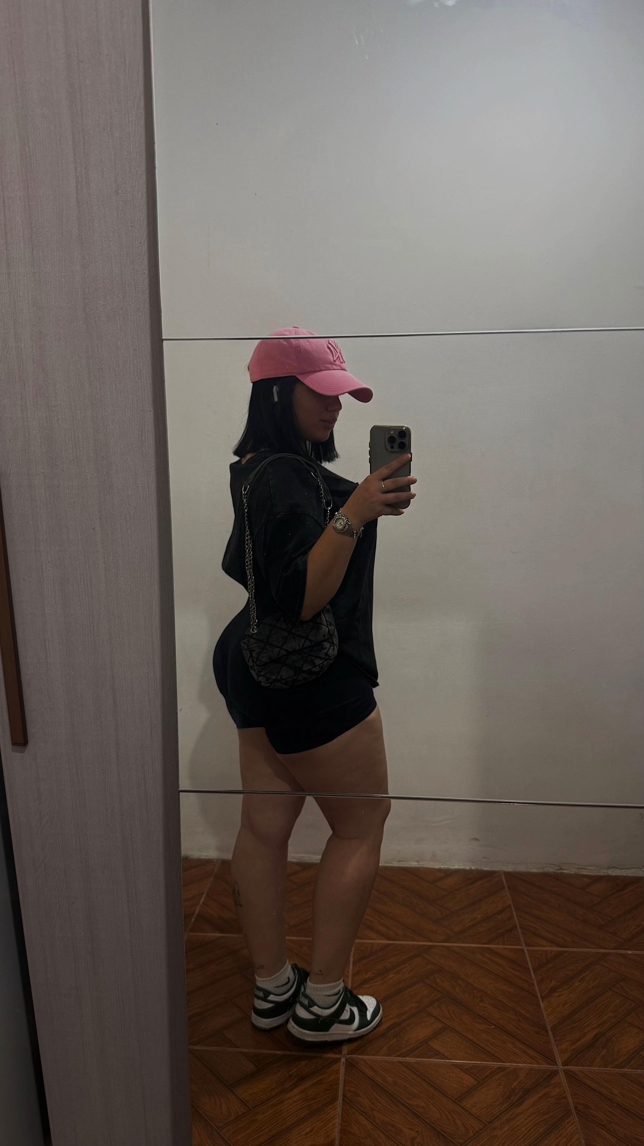 @Camila 🖤