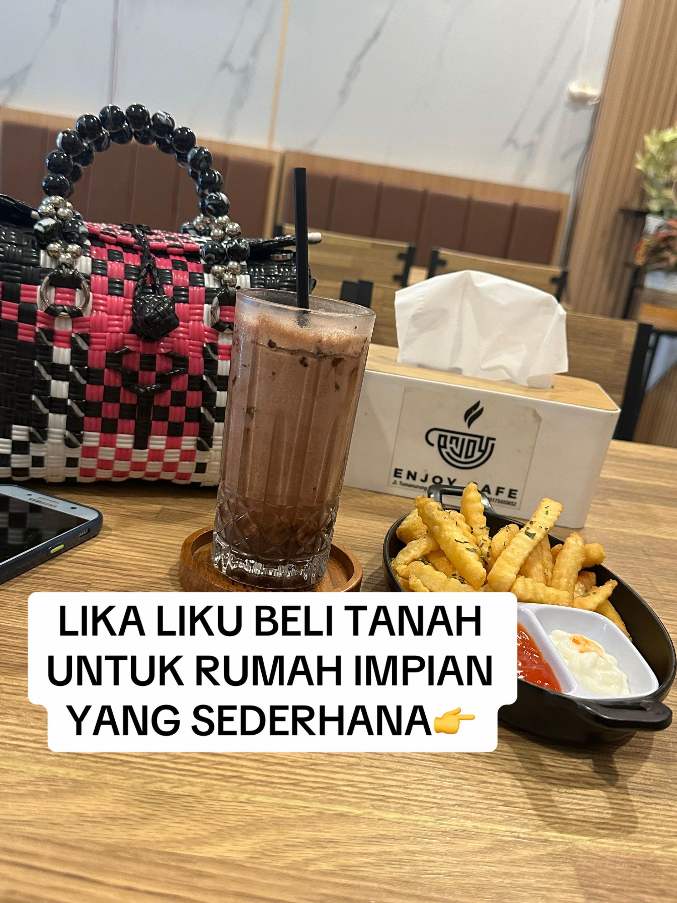 @Wiwi
