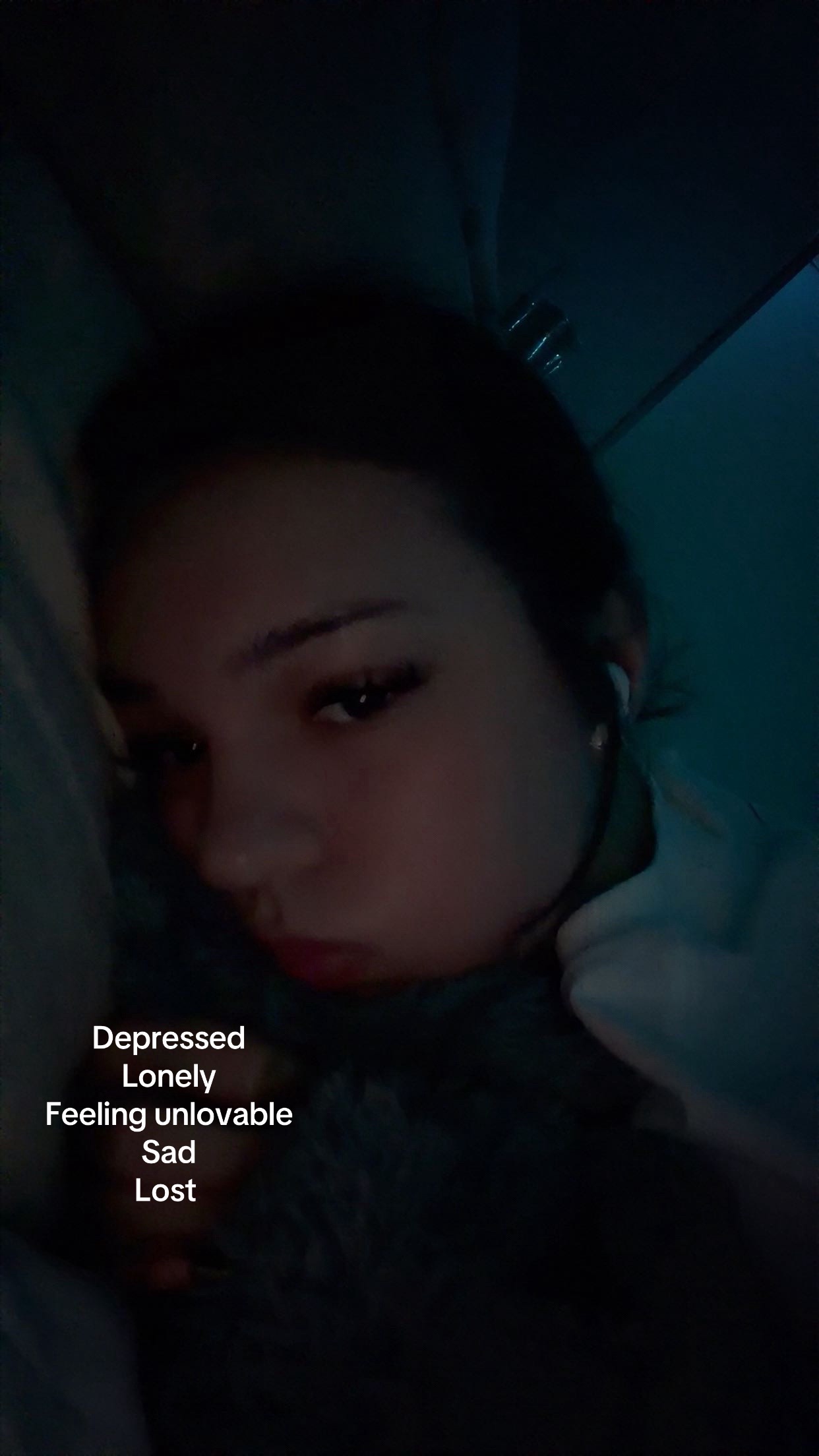 @???