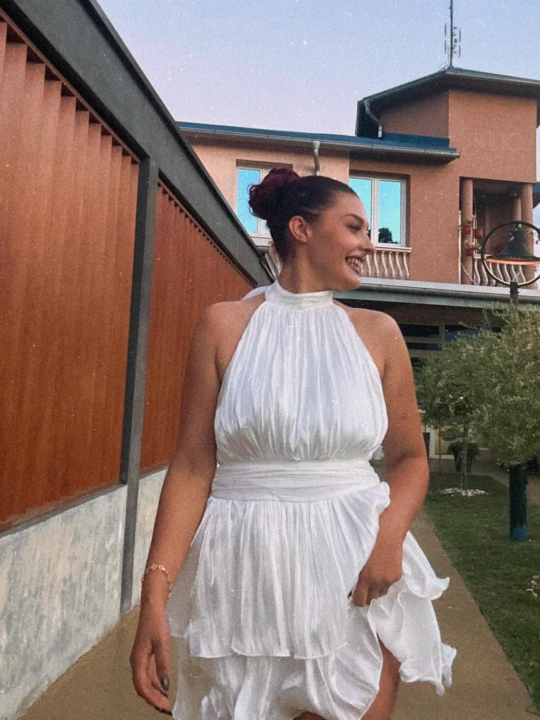 @Kristina Mladenovic
