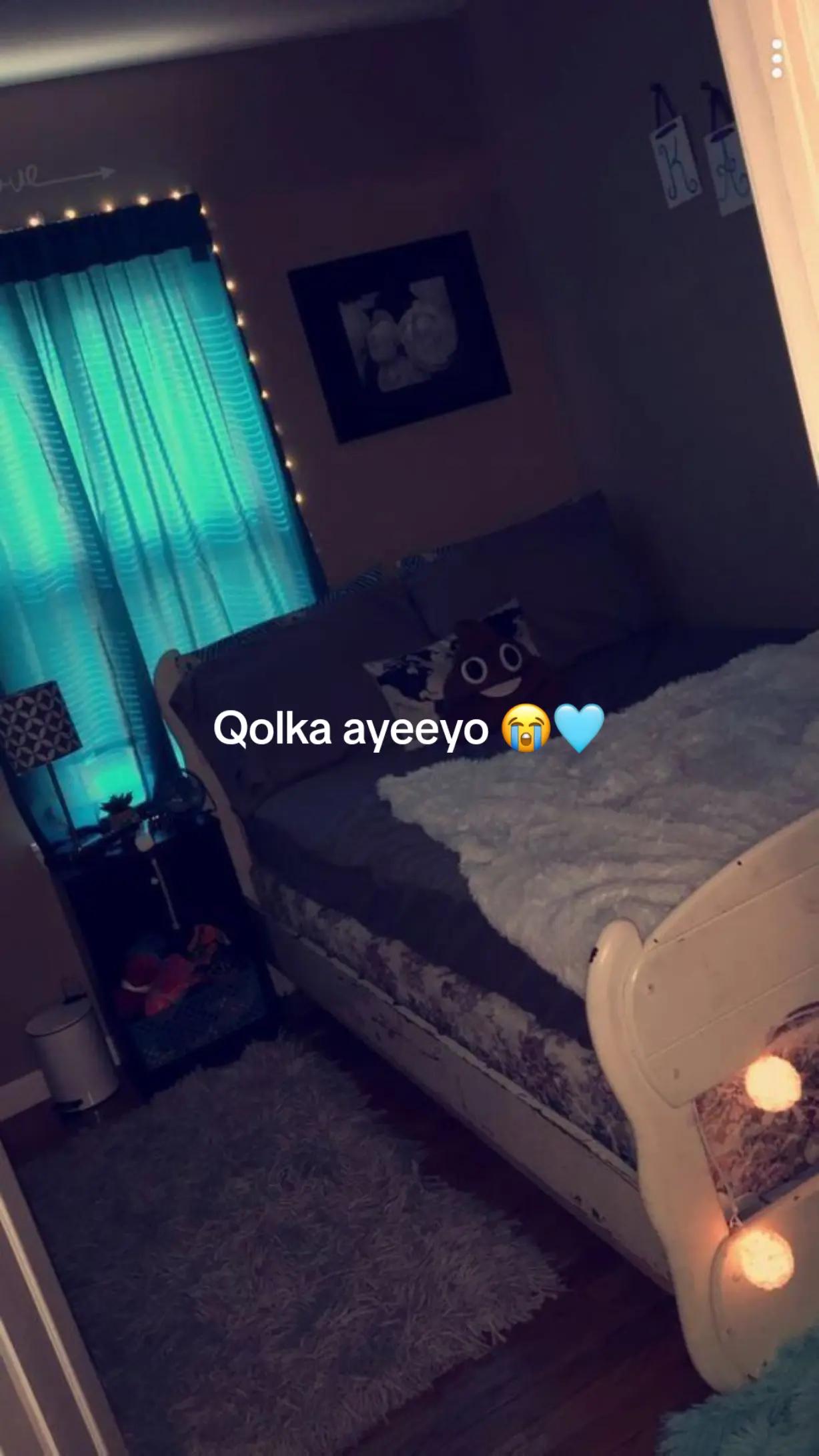 @AyaXee🐸🧝&zwj;♂️