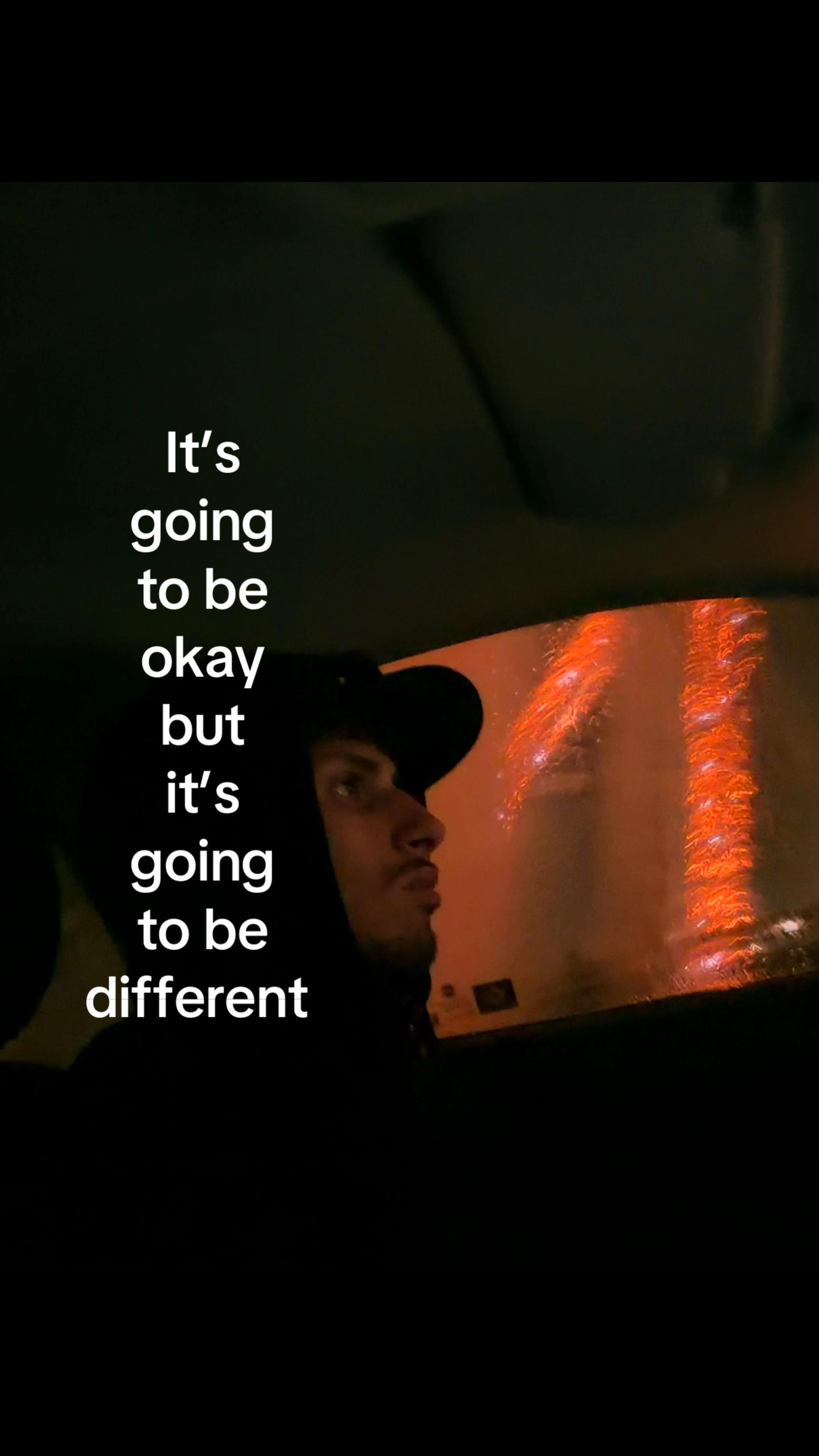 @AD🏳️