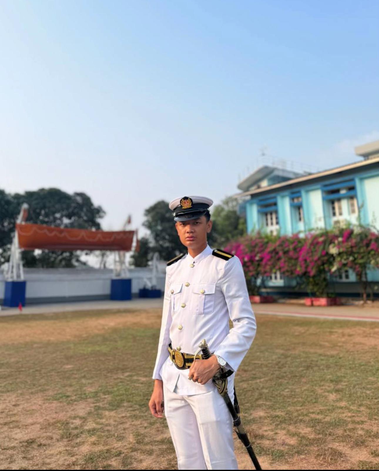 @Tayza MinHtin Official