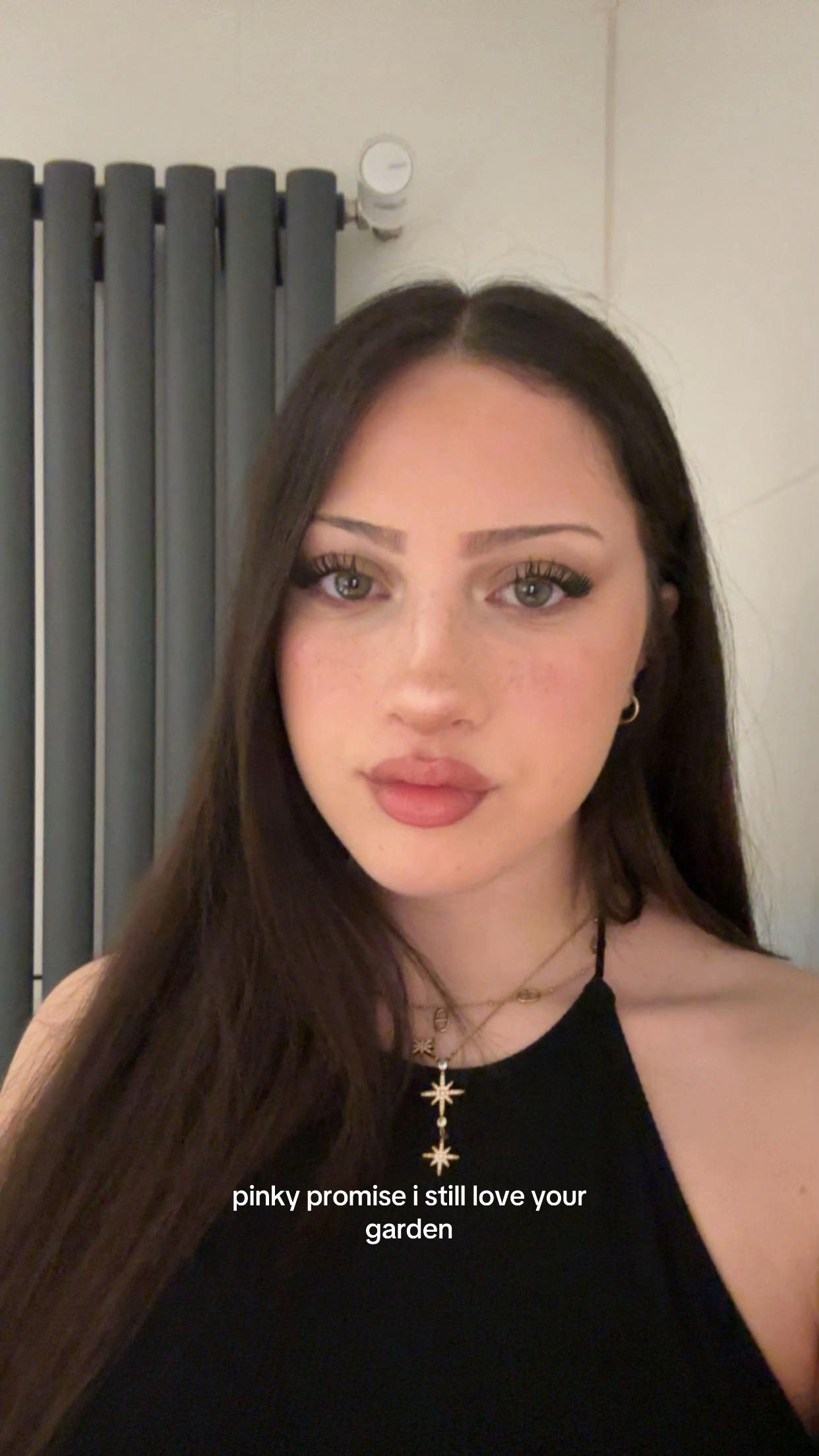 @camillehxs_