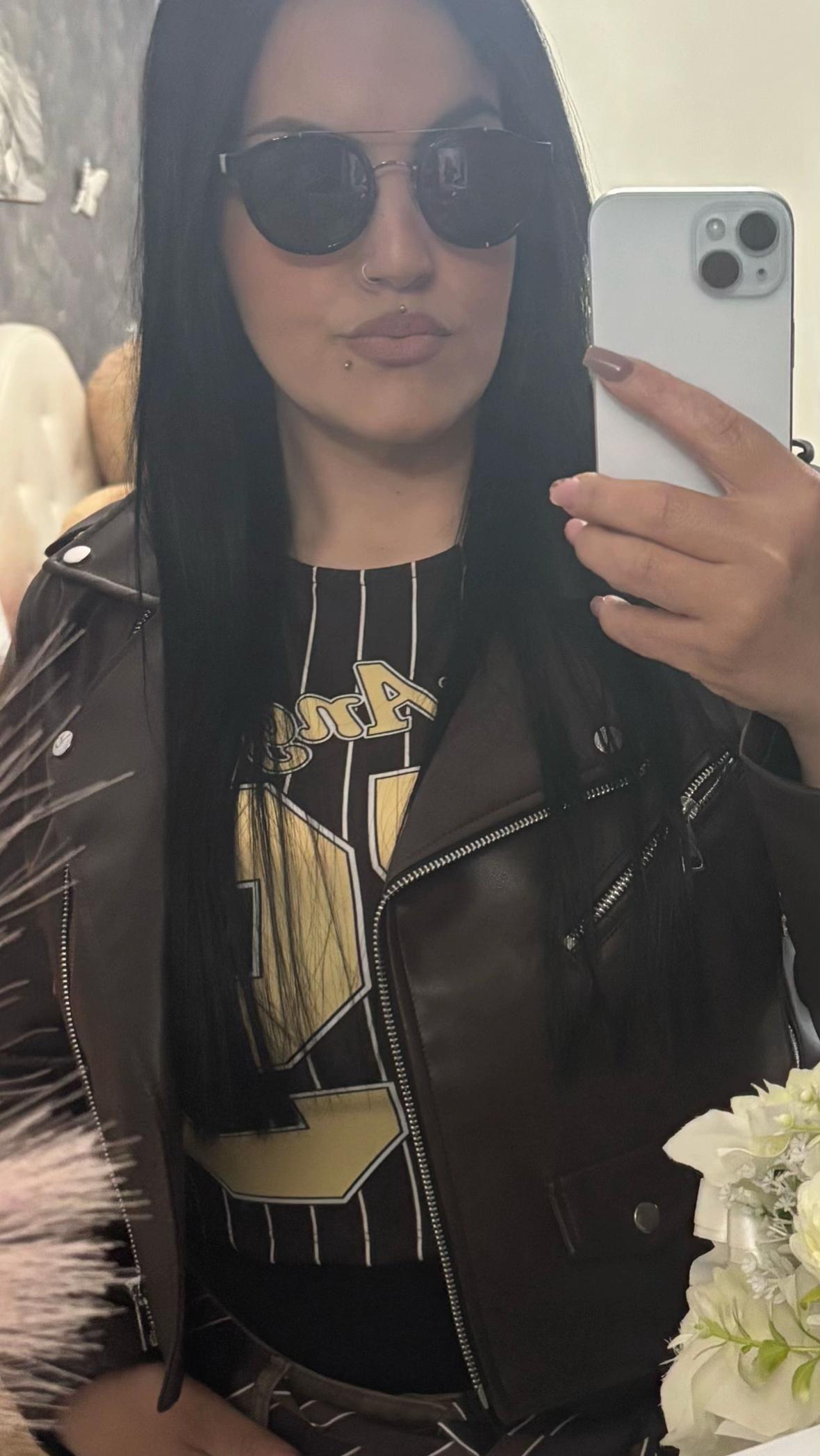 @De Luca  grazia &hearts;️🖤