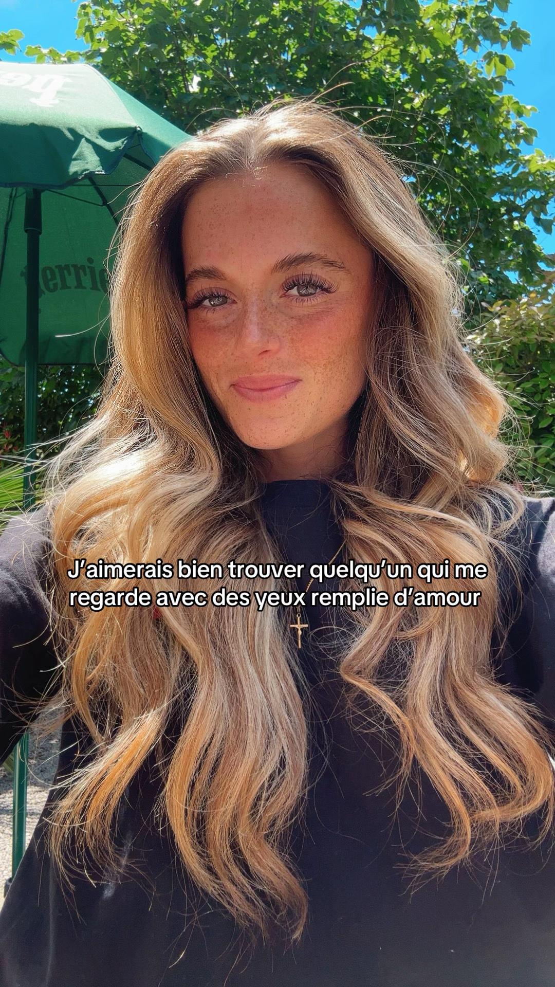 @Héléna