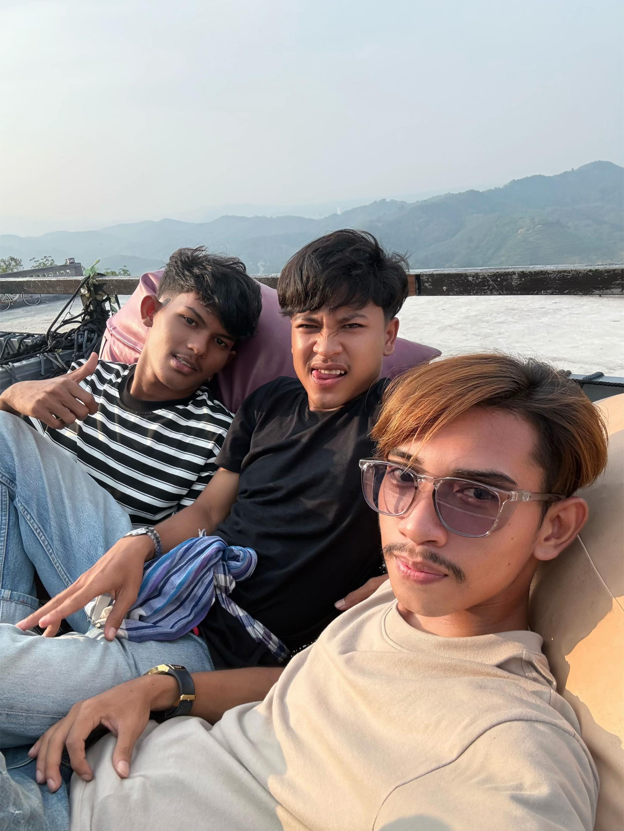 @𝗔𝗠𝗗𝗔𝗡𝗚𝟳𝟳𝟳 (ช่องจริง)