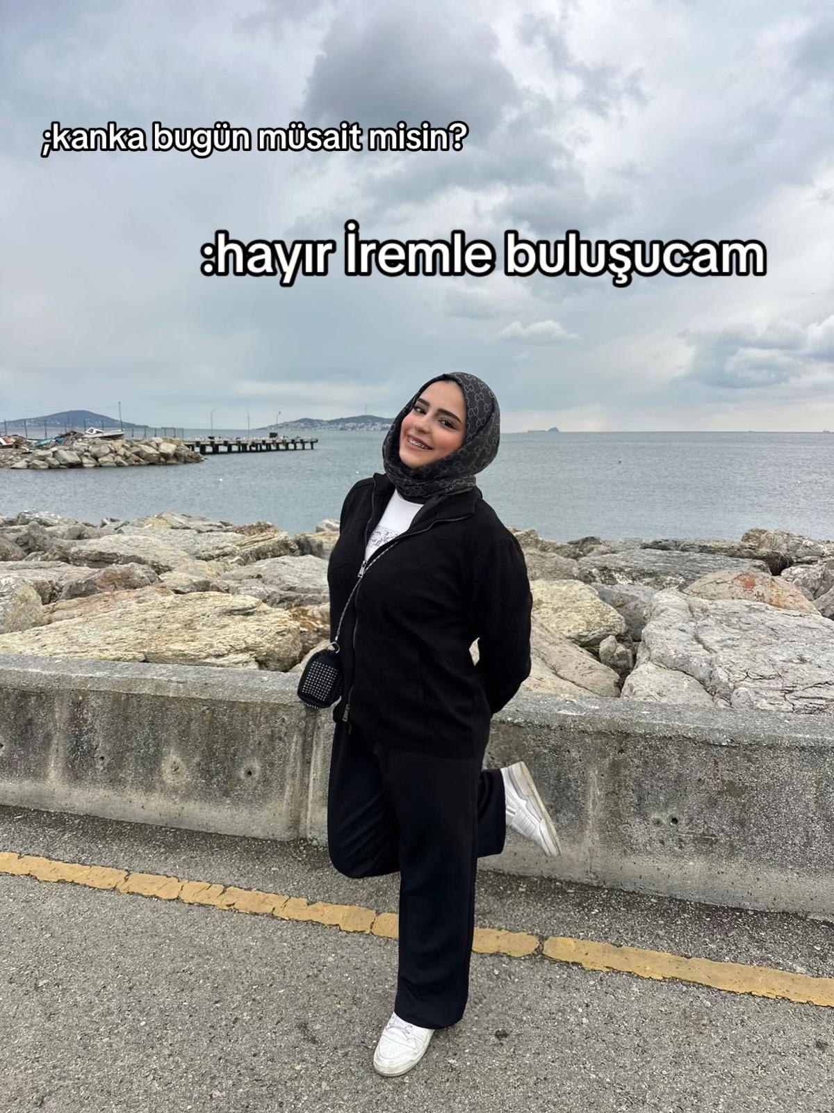@y.ymmrr