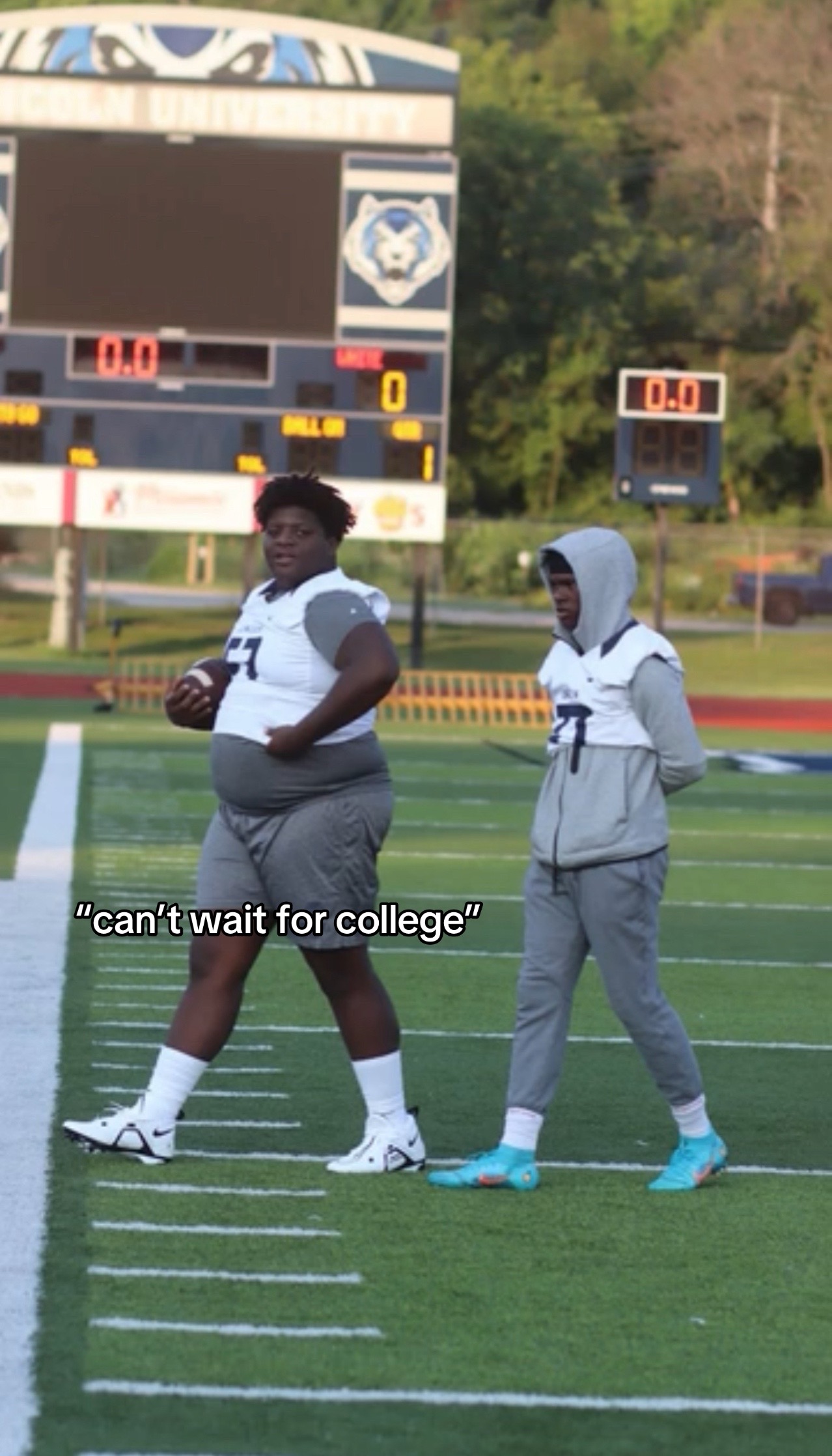 @Fattlo🌬️