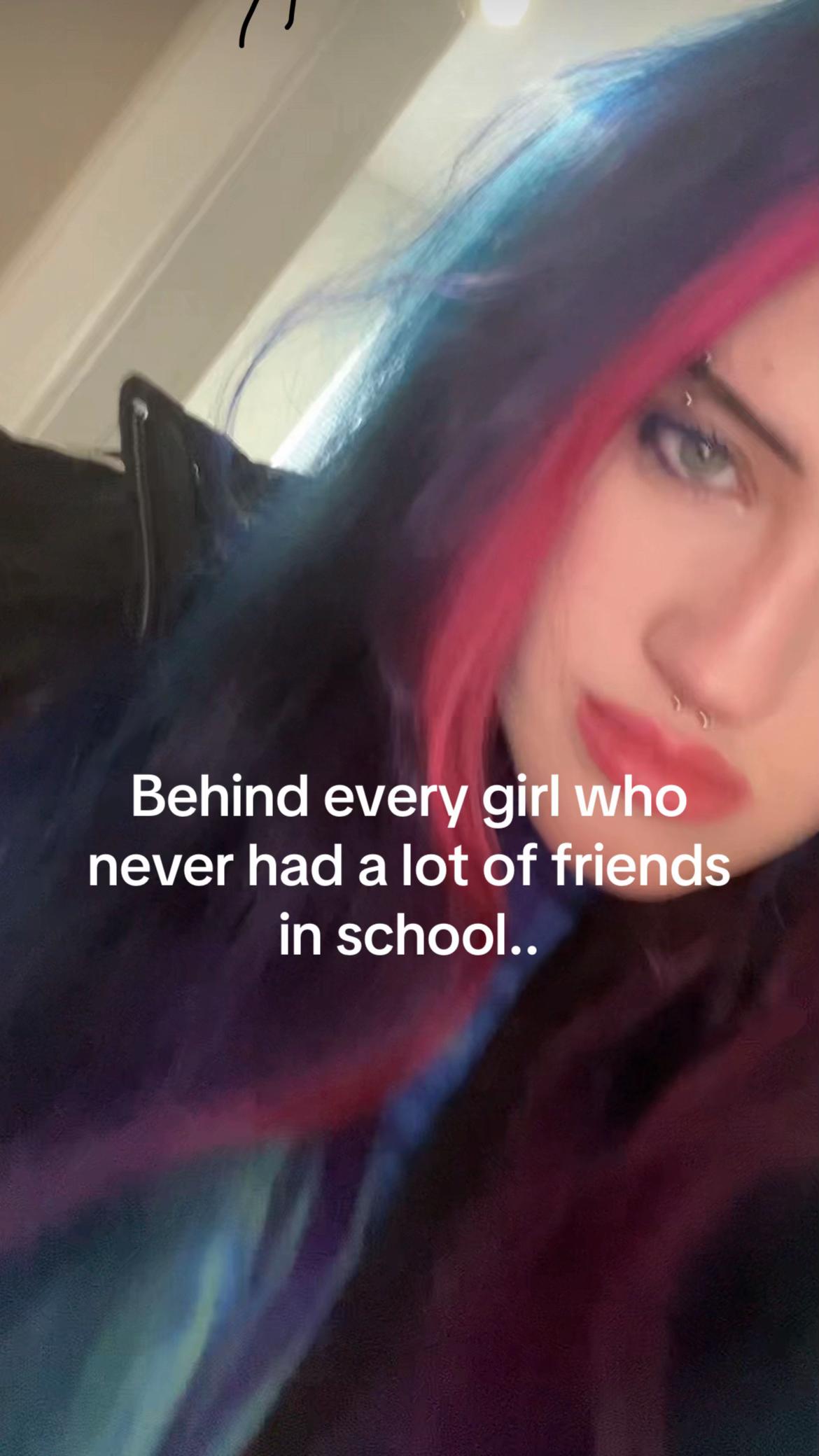 @Erin🧟&zwj;♀️