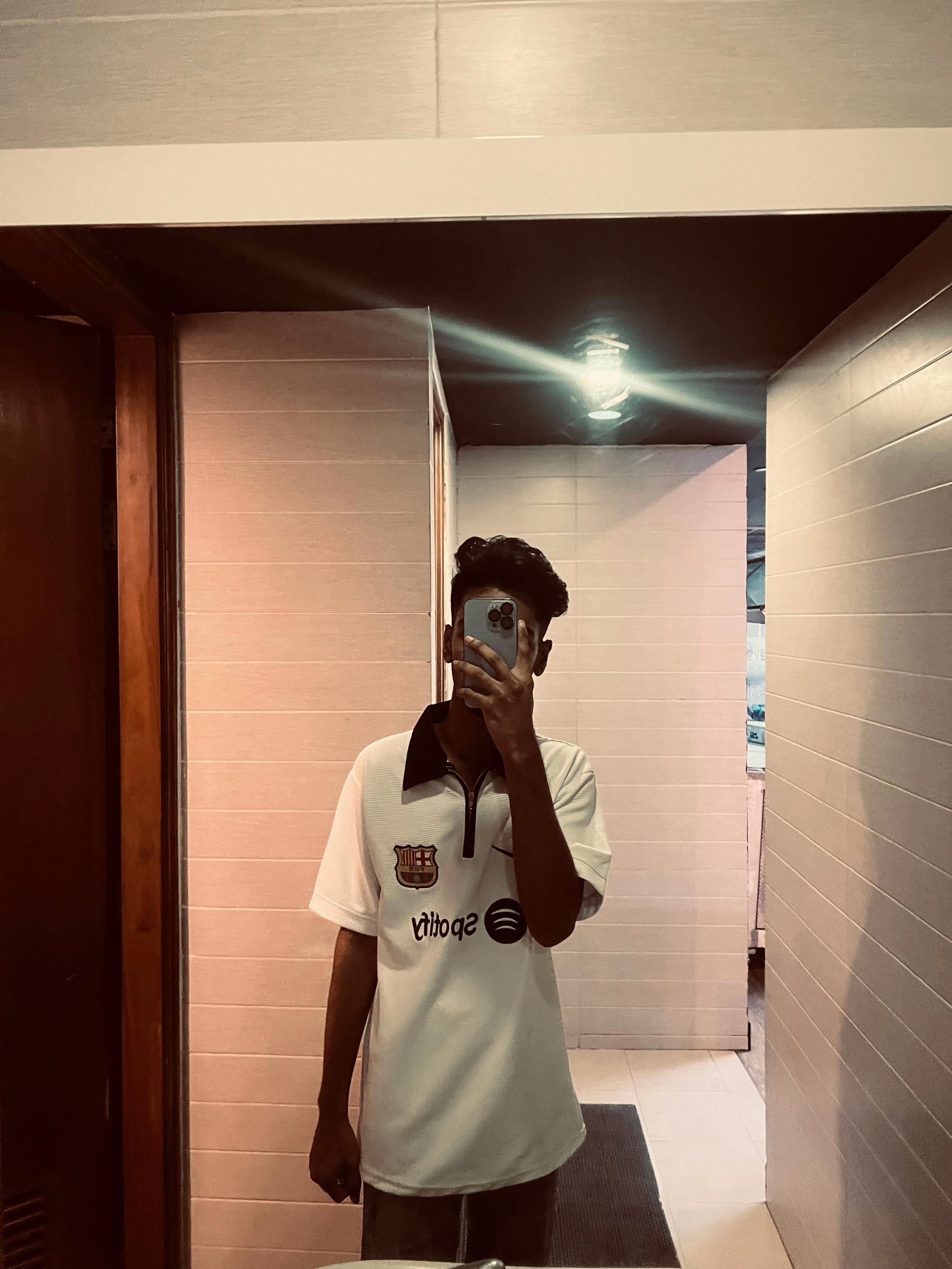 @NIRAZ Bruh !! 🚩