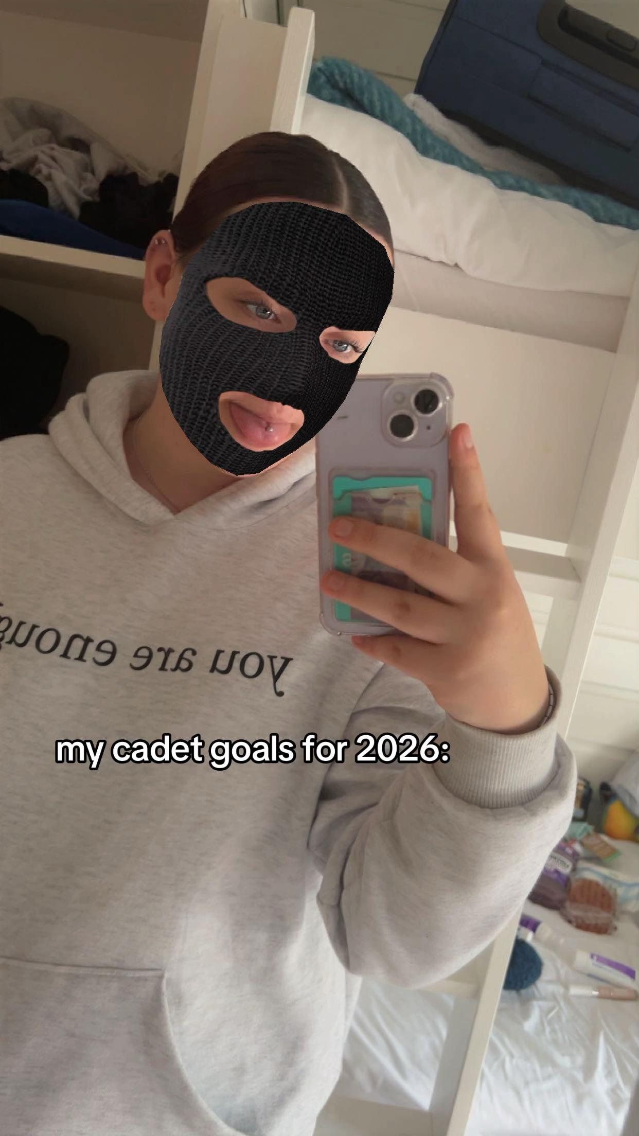 @mais