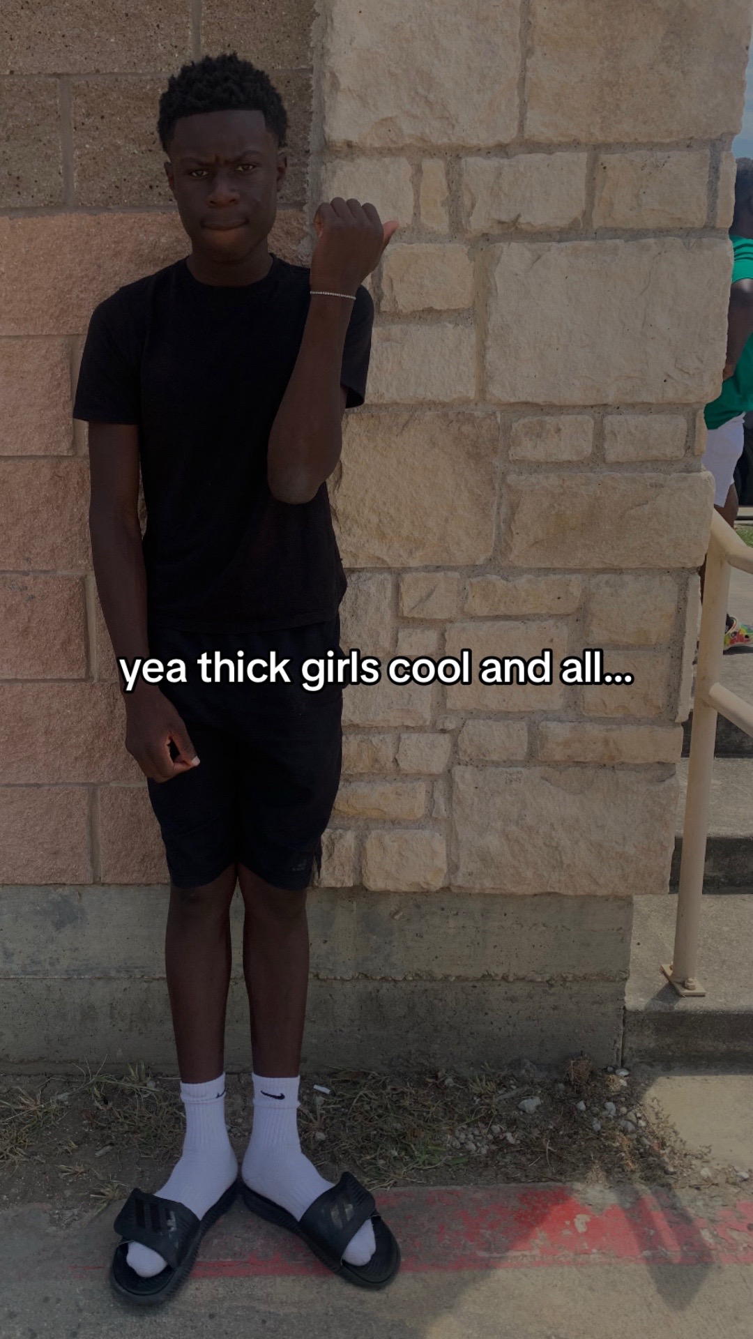@bx dis Ellis