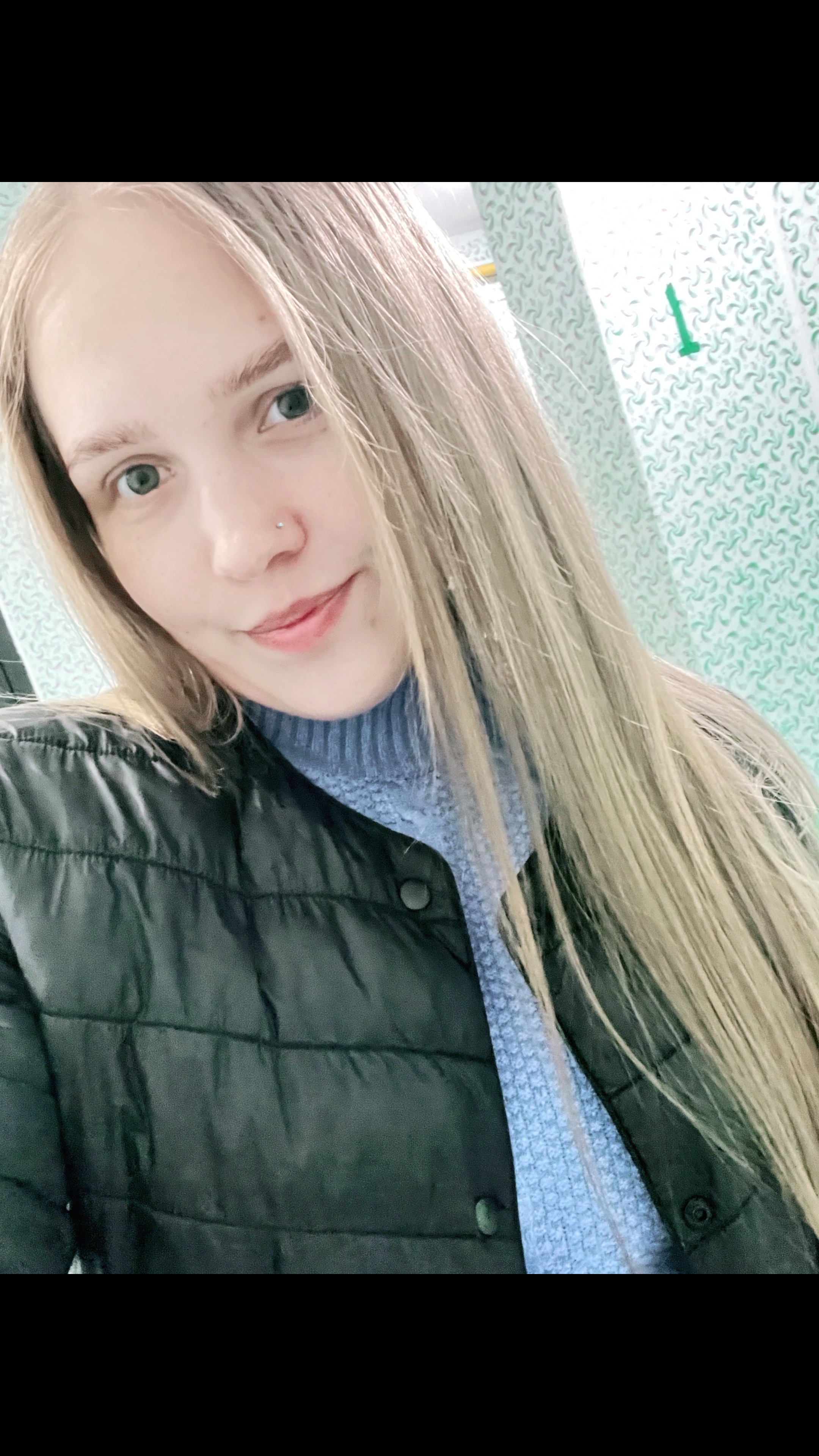 @Таньша