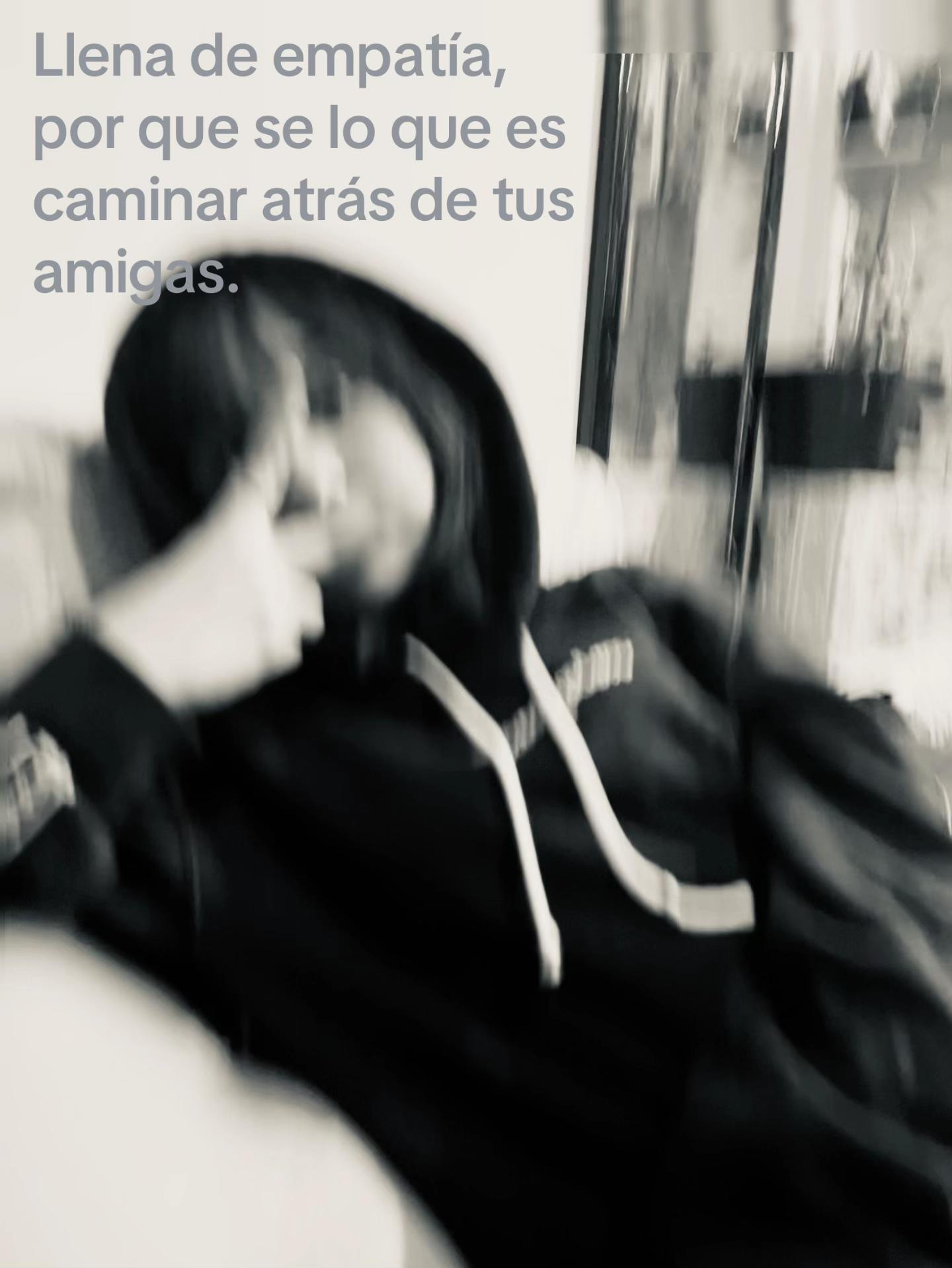 @🧣