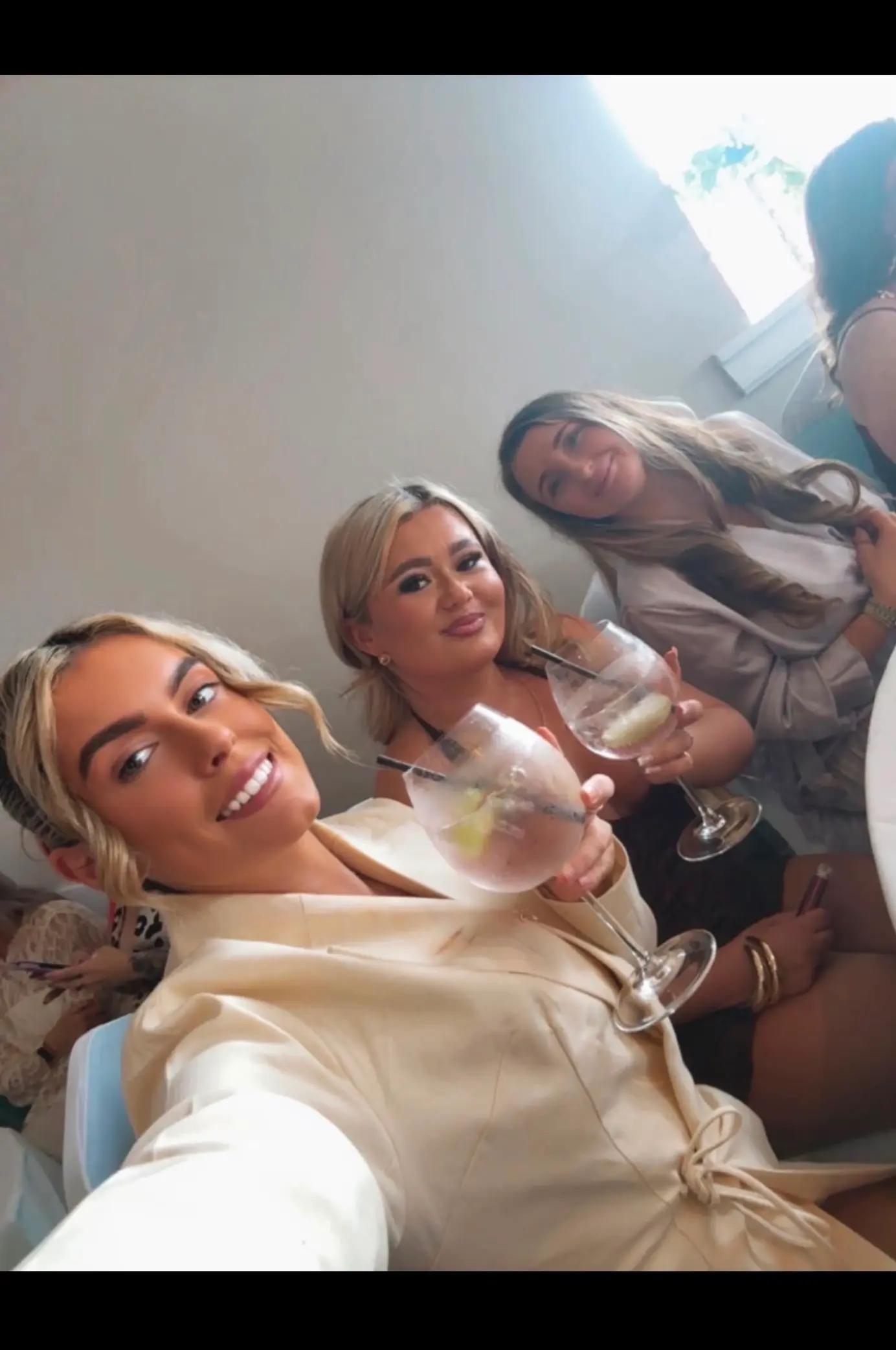 @Lucy+family|mumof4