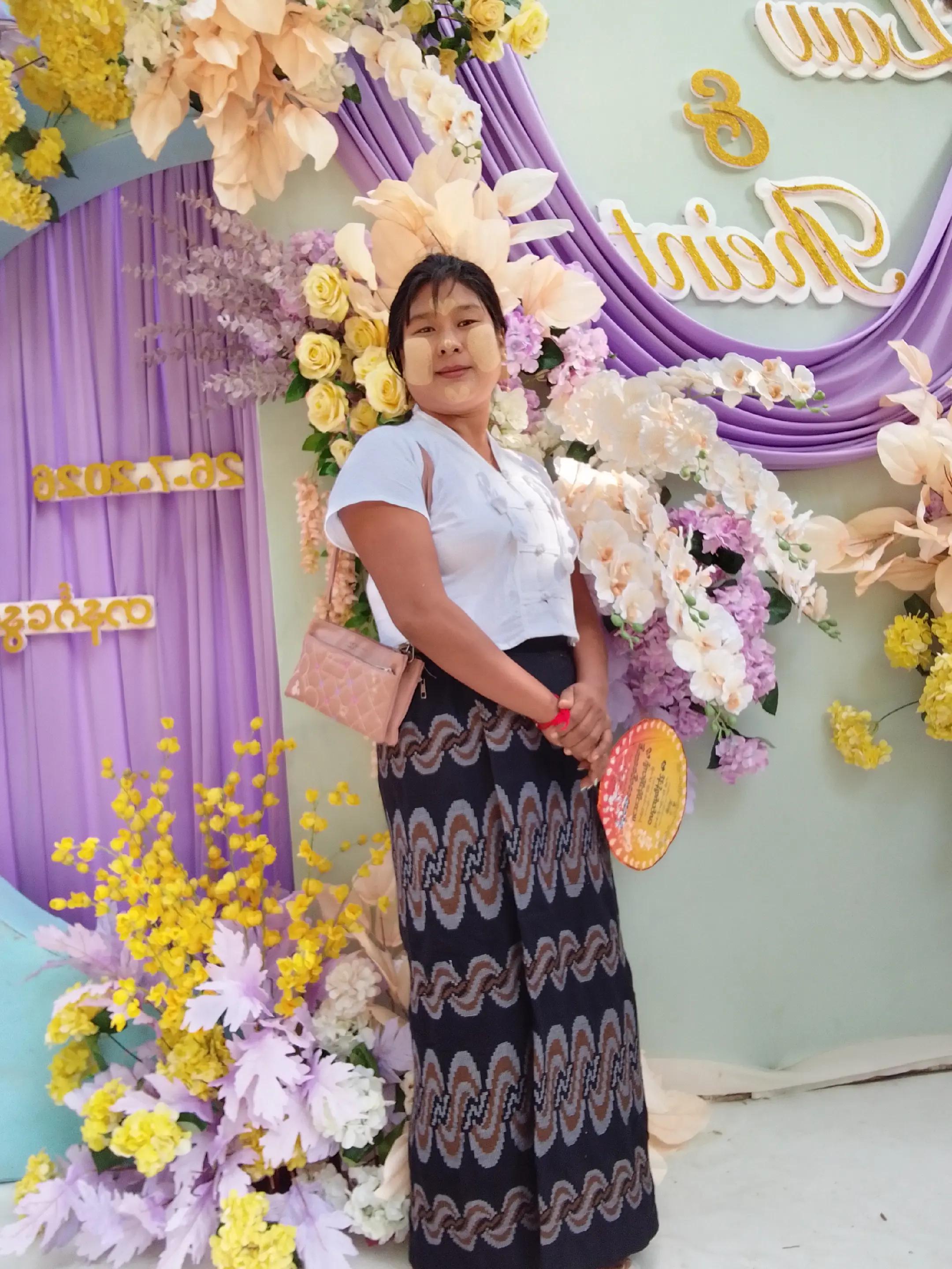 @Chit Thu Wai