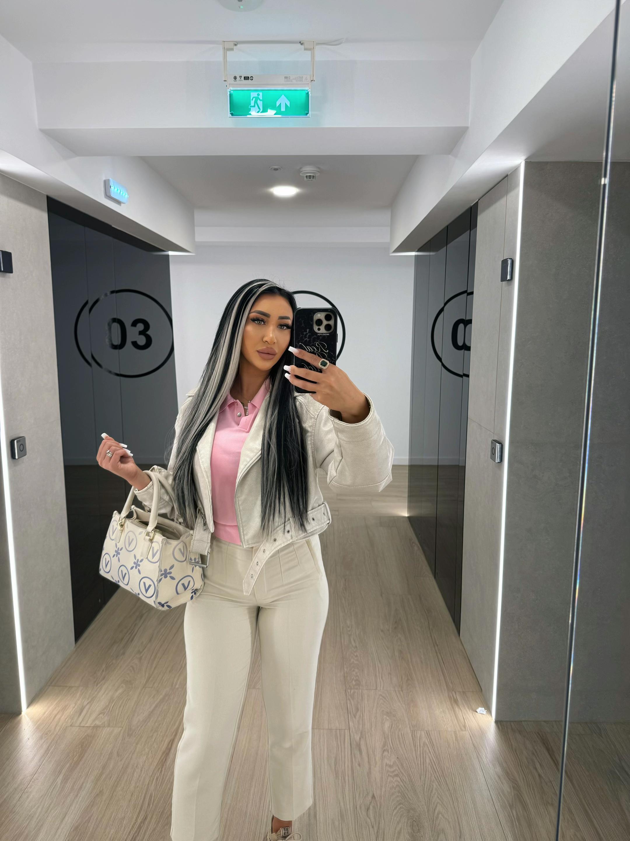 @Elenna Alena
