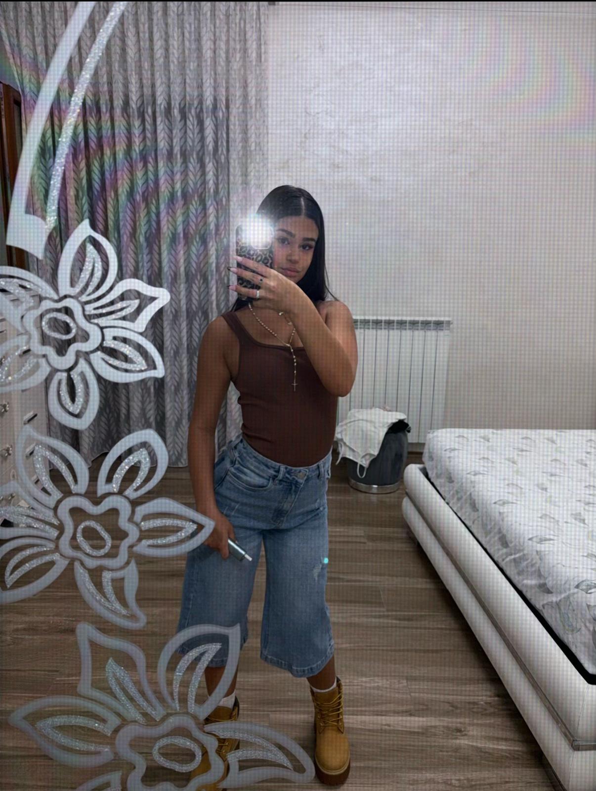 @𝐬𝐨𝐟𝐢𝐚😼