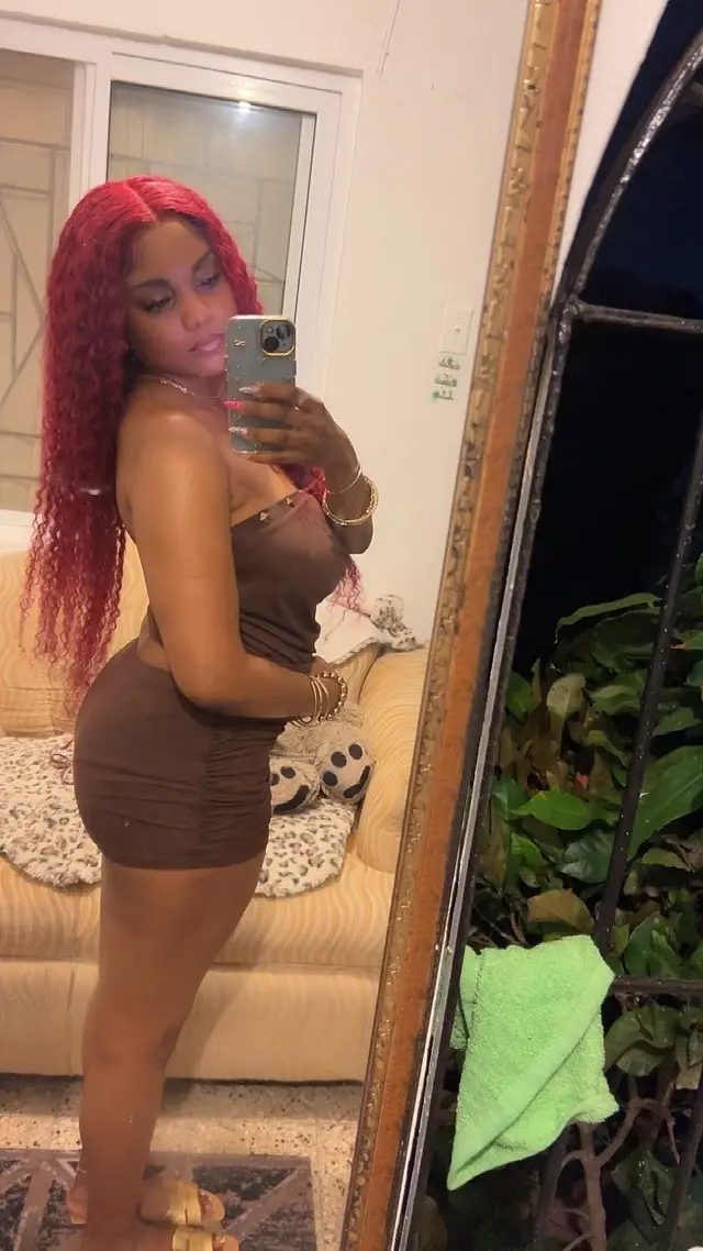 @lisaayyna_