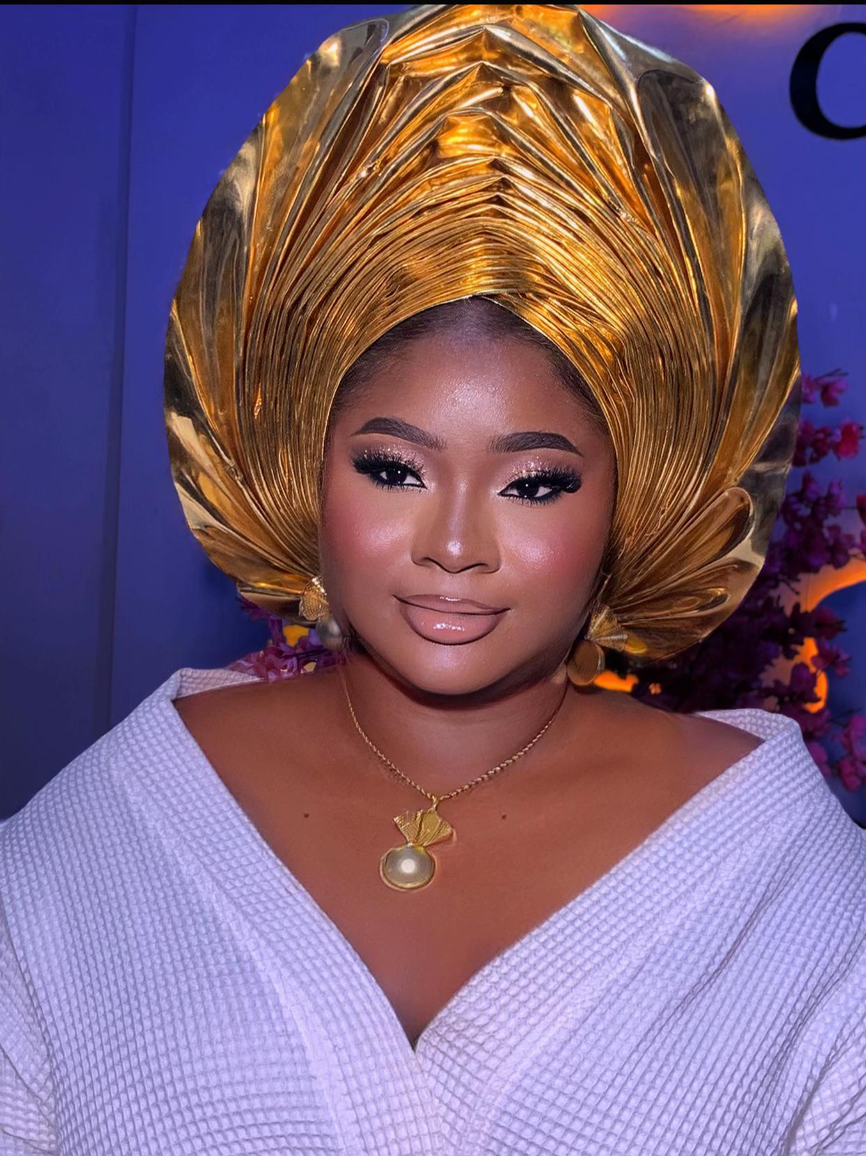 @Auchi/Aviele/HairstylistMakeup