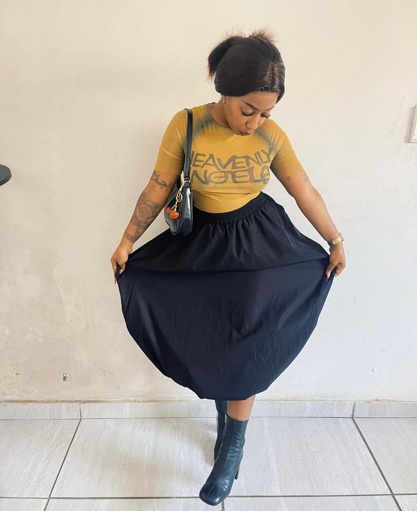 @SebabatsoD