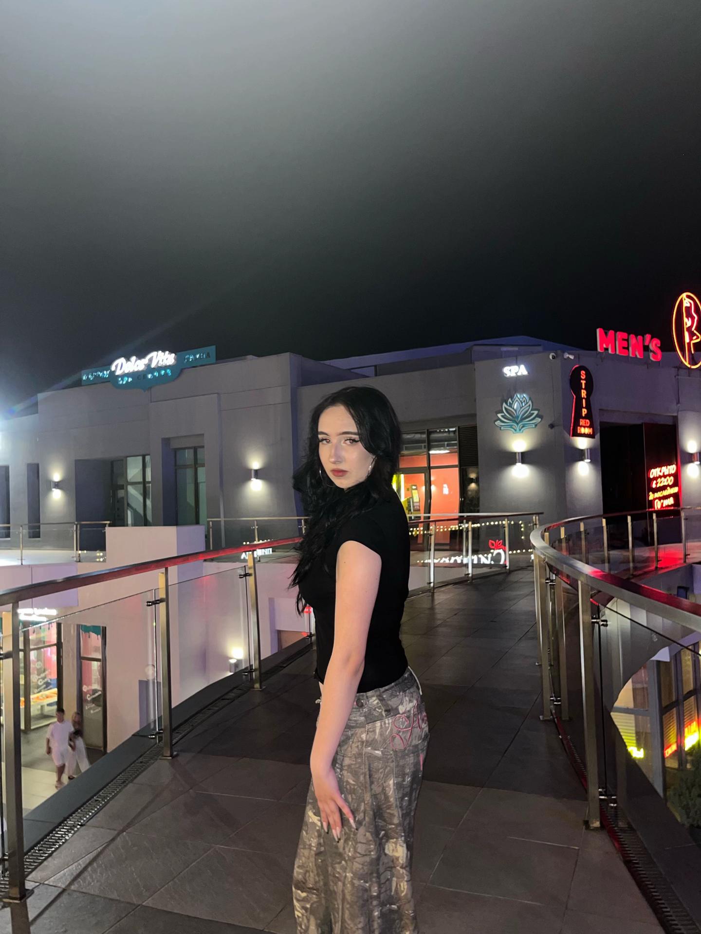 @лена вик