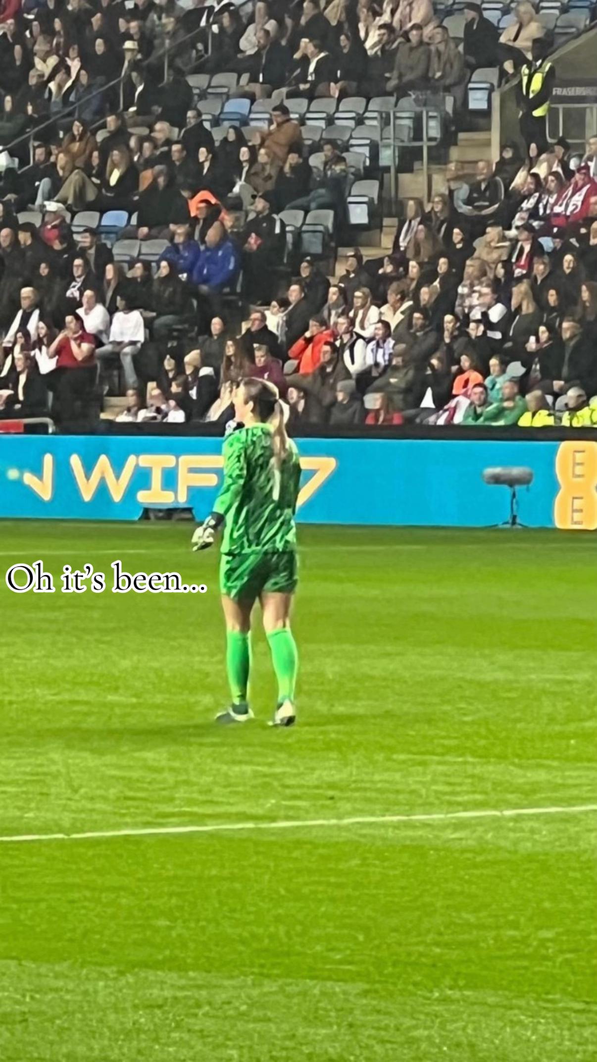 @Beth⚽️💖🏟️