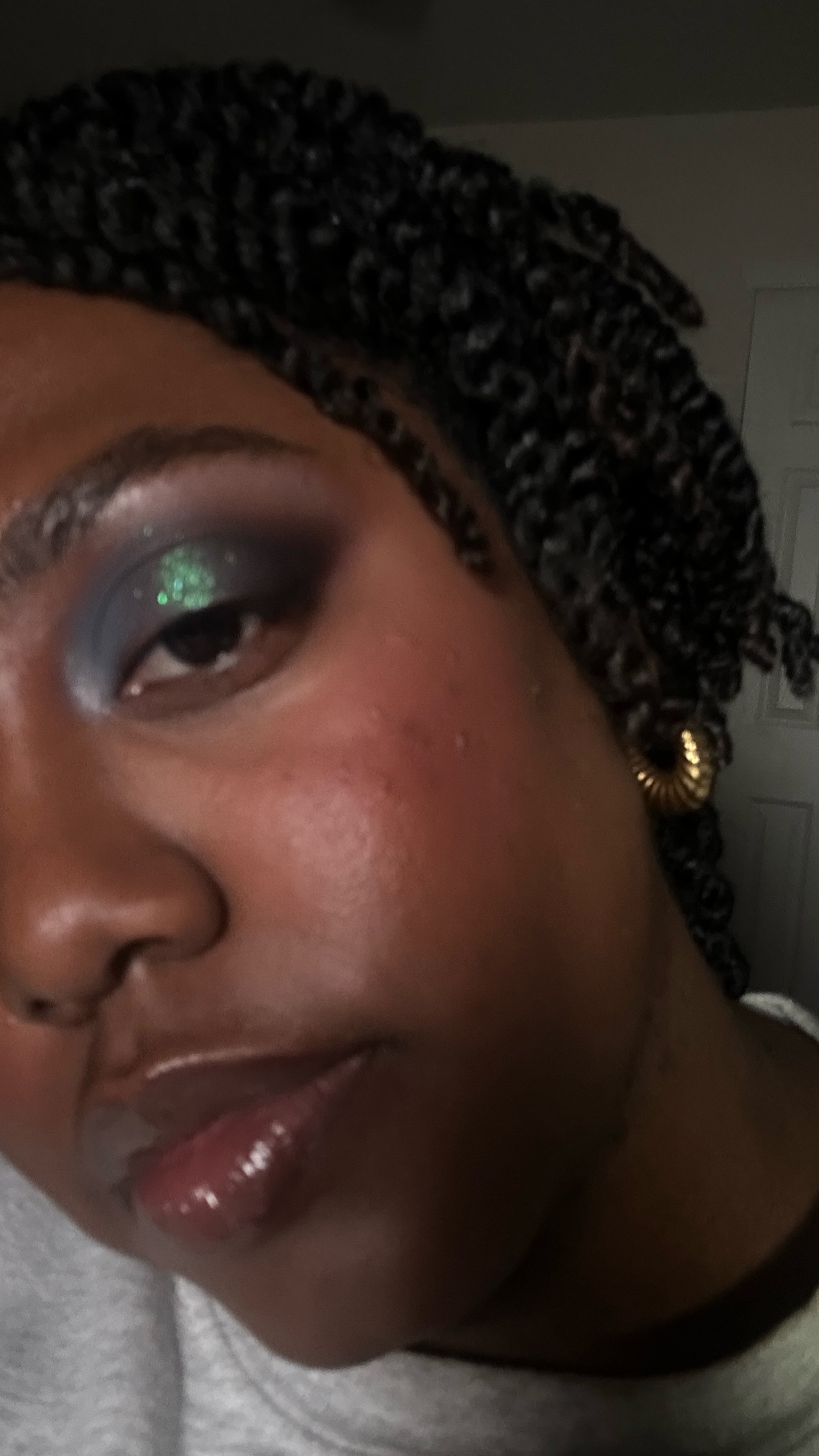 @Jas | Soft and Bold Makeup
