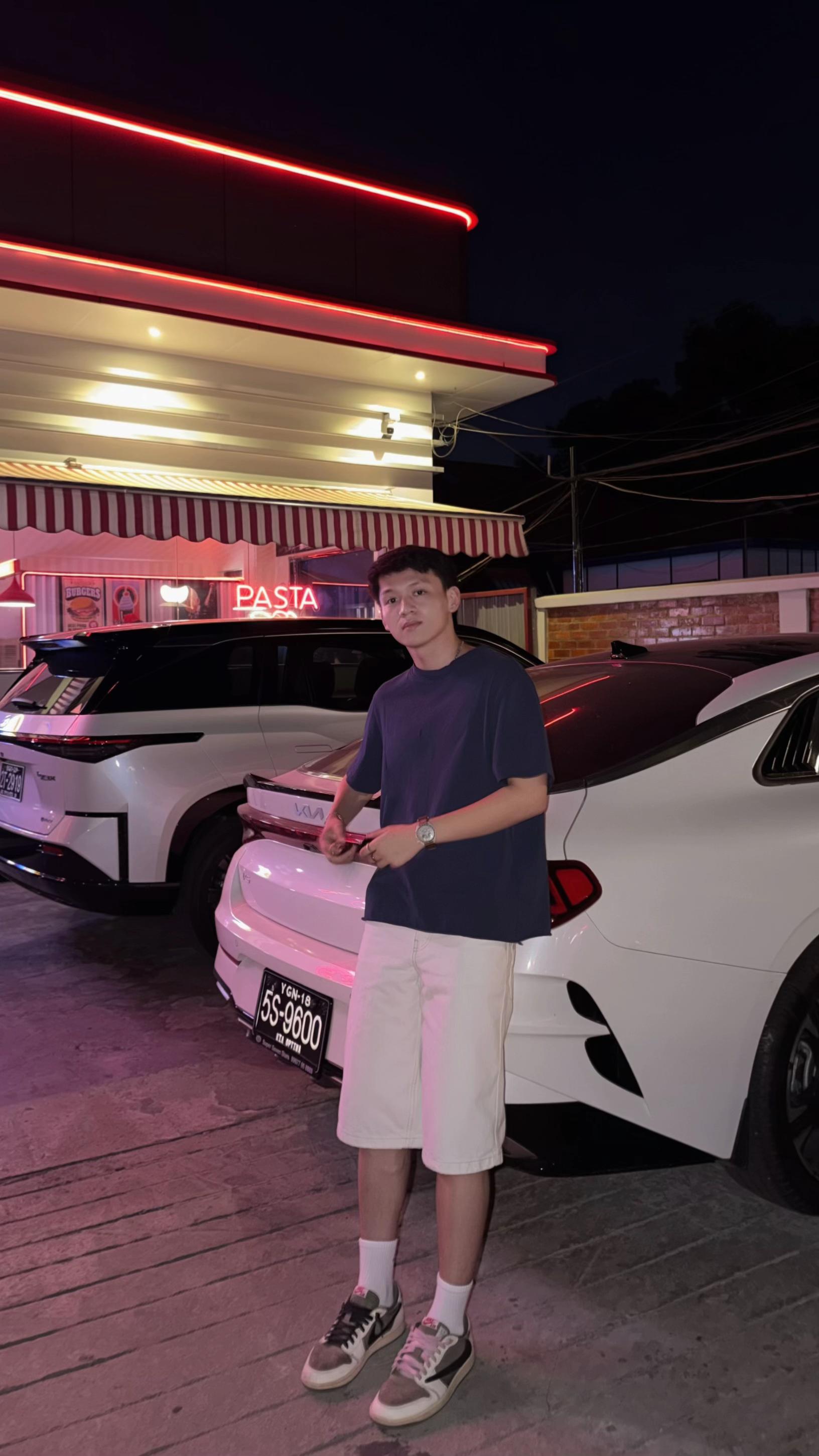 @Imnotthuchit