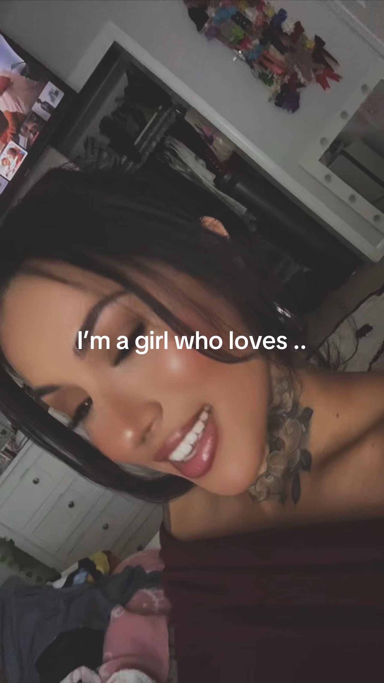 @𝒅 𝒆 𝒔 𝒔