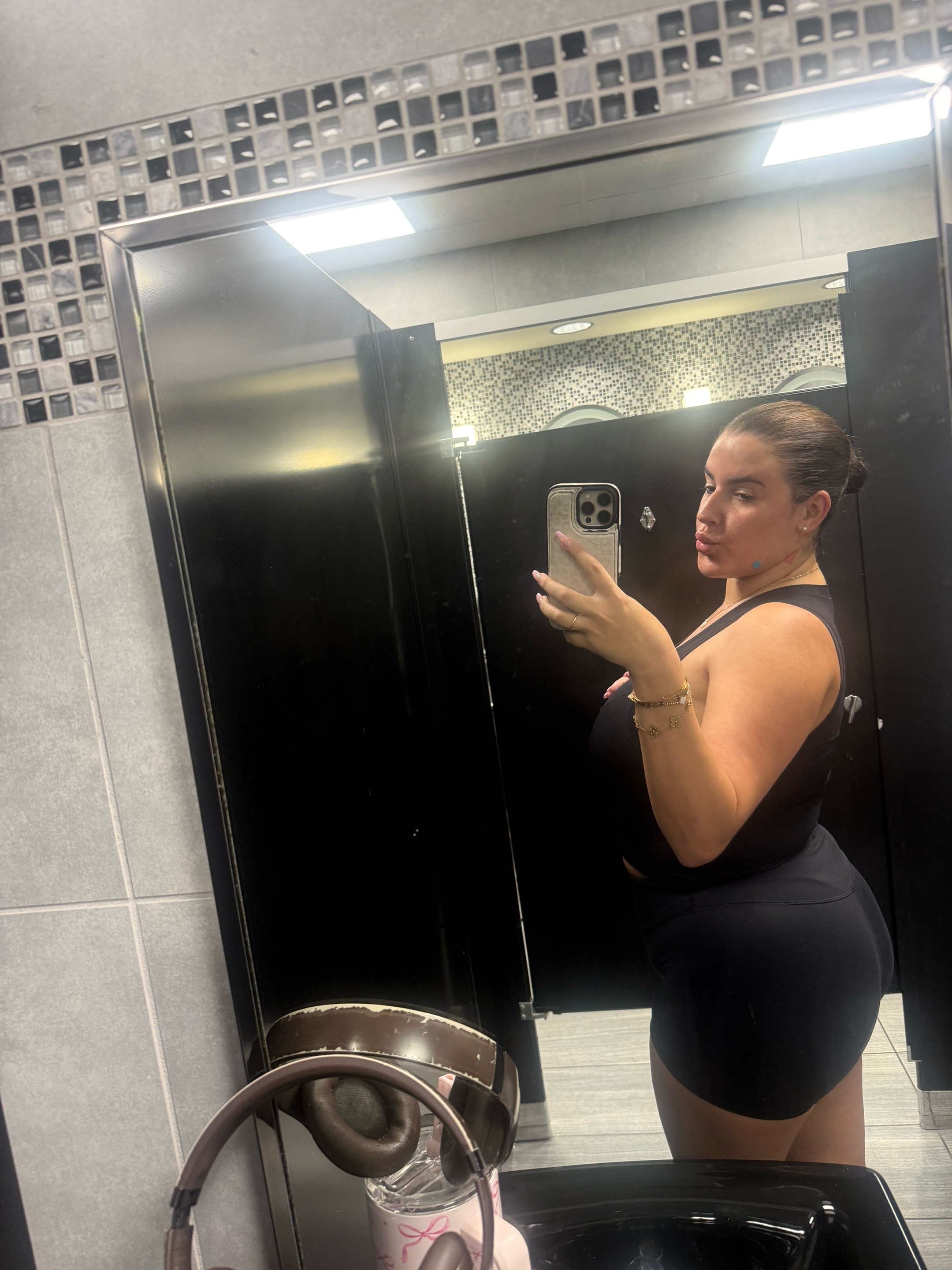 @Maddielizxo