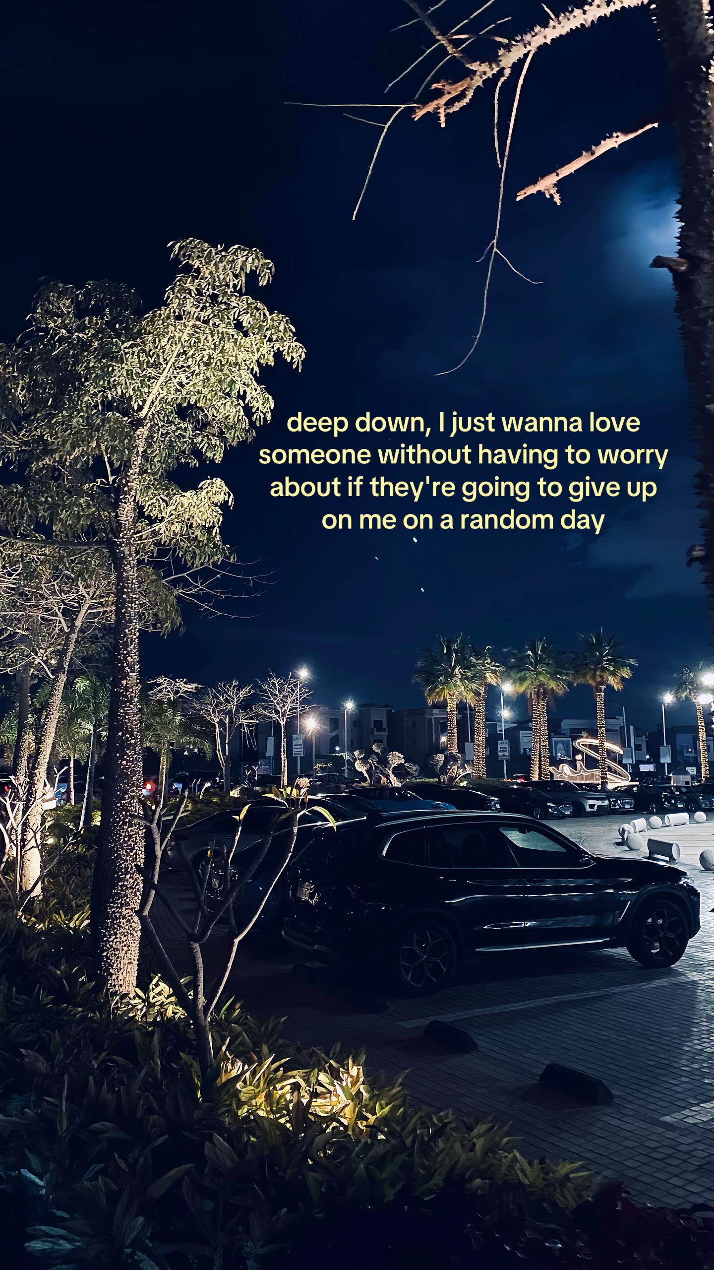 @☾