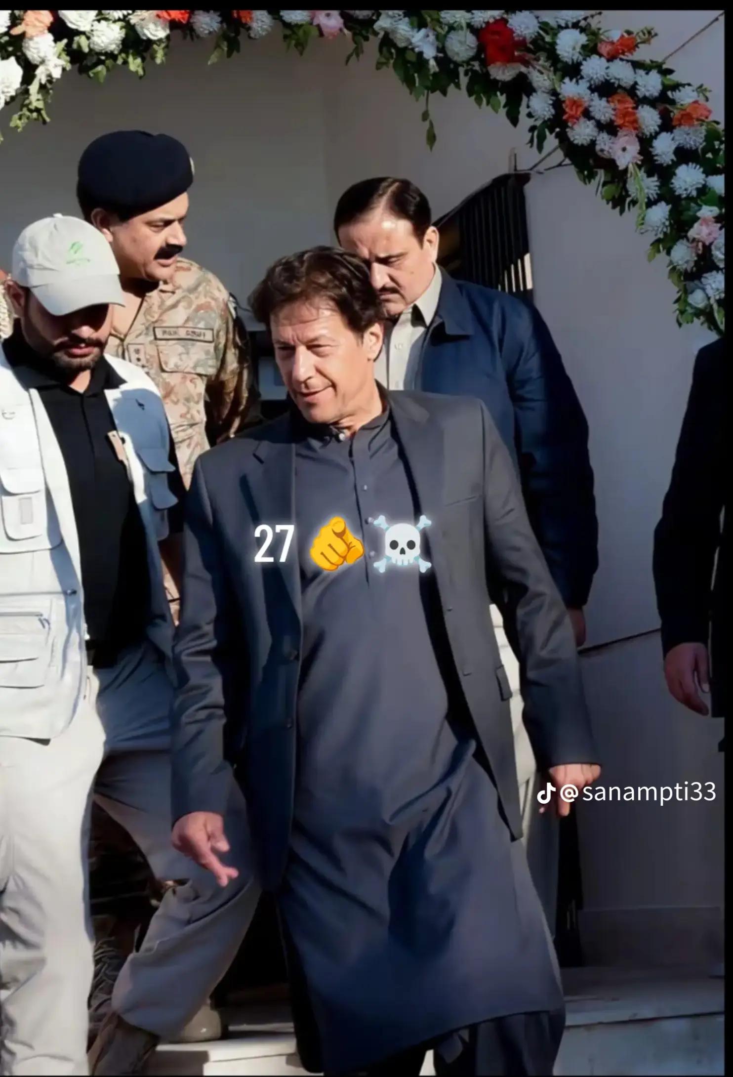 @خواجہ مشاھد رفیق