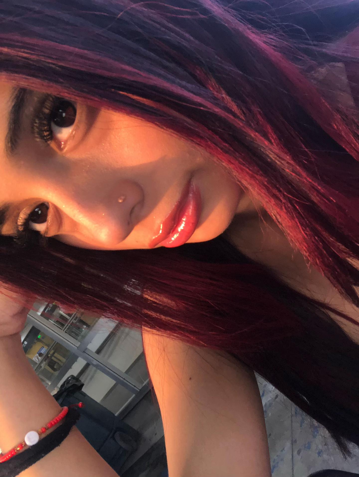 @Nicole🍒