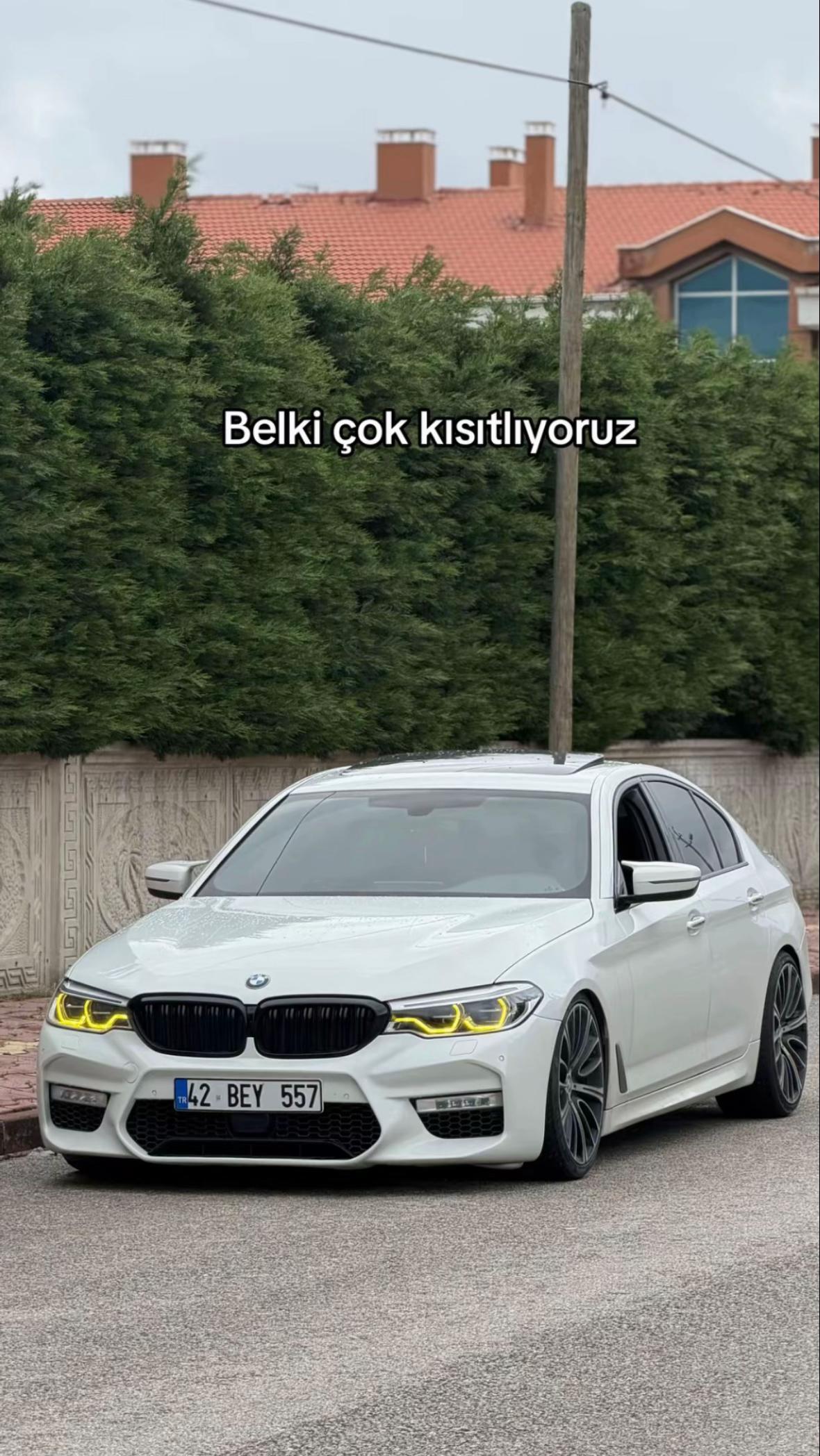 @42 BEY 557
