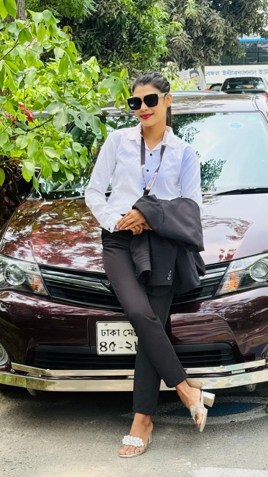 @👩🎓⚖️Arshi +(আরু)⚖️🎓