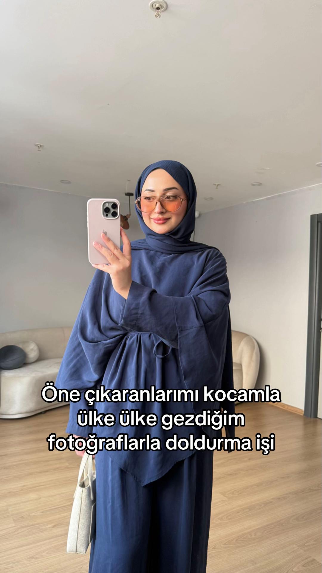 @Cansu
